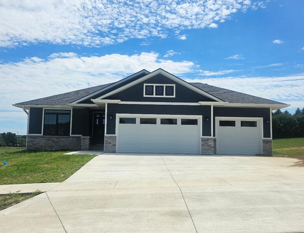 Avoca, Iowa 51521, United States, 4 Bedrooms Bedrooms, ,3 BathroomsBathrooms,Residential,Active,109161