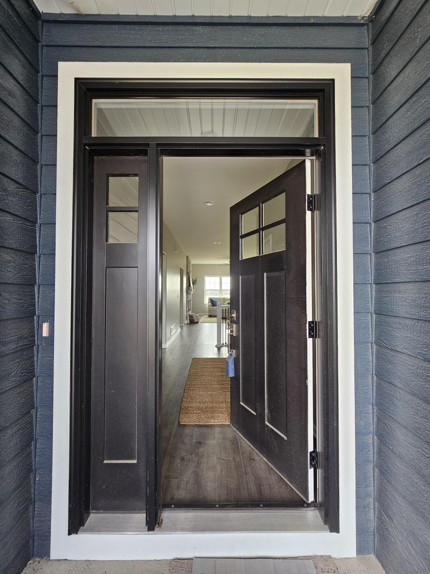 Avoca, Iowa 51521, United States, 4 Bedrooms Bedrooms, ,3 BathroomsBathrooms,Residential,Active,109161