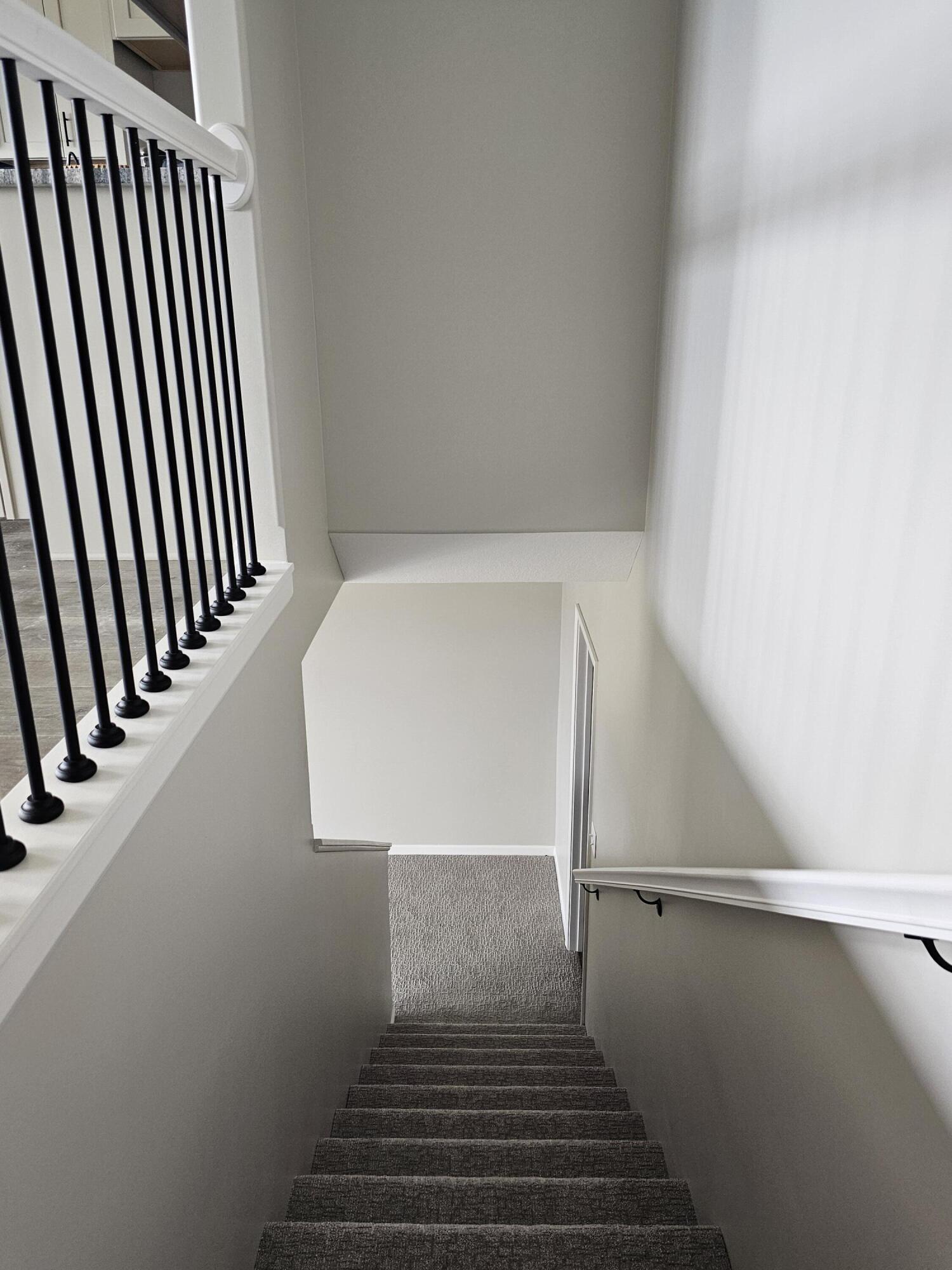 Avoca, Iowa 51521, United States, 4 Bedrooms Bedrooms, ,3 BathroomsBathrooms,Residential,Active,109161