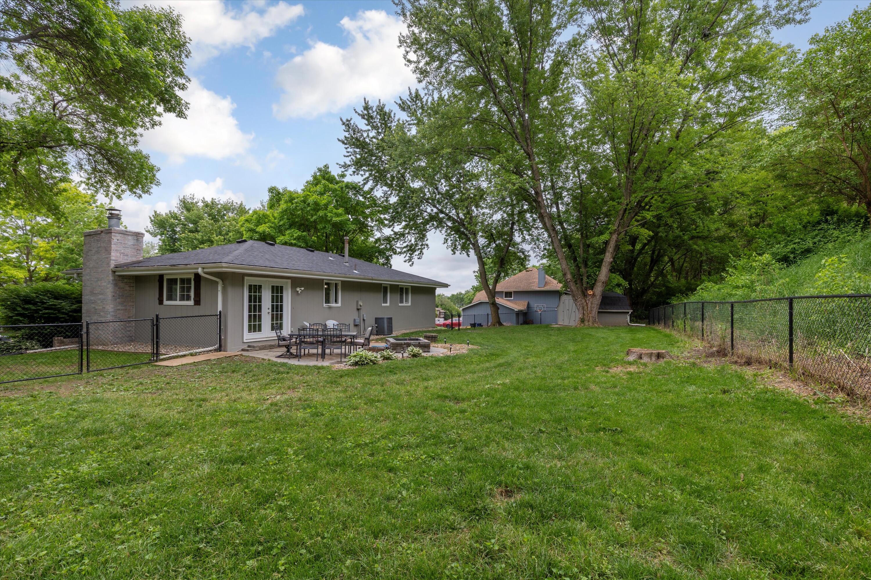 Council Bluffs, Iowa 51503, United States, 3 Bedrooms Bedrooms, ,3 BathroomsBathrooms,Residential,Contingent,138999