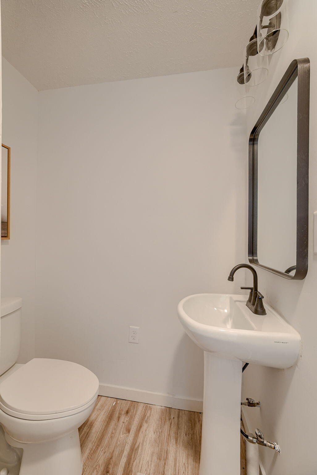 Shenandoah, Iowa 51601, United States, 2 Bedrooms Bedrooms, ,1 BathroomBathrooms,Residential,Active,249405