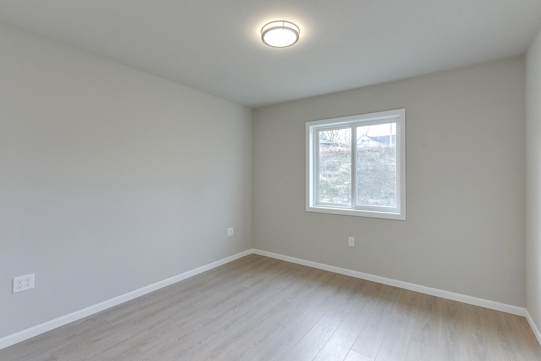 Logan, Iowa 51546, United States, 3 Bedrooms Bedrooms, ,2 BathroomsBathrooms,Residential,Contingent,28108