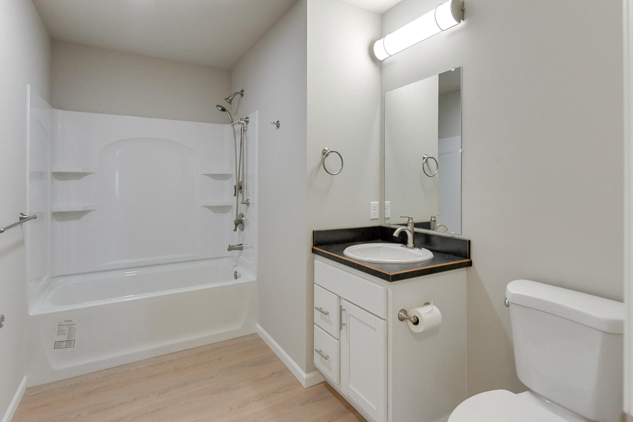 Logan, Iowa 51546, United States, 3 Bedrooms Bedrooms, ,2 BathroomsBathrooms,Residential,Contingent,28108