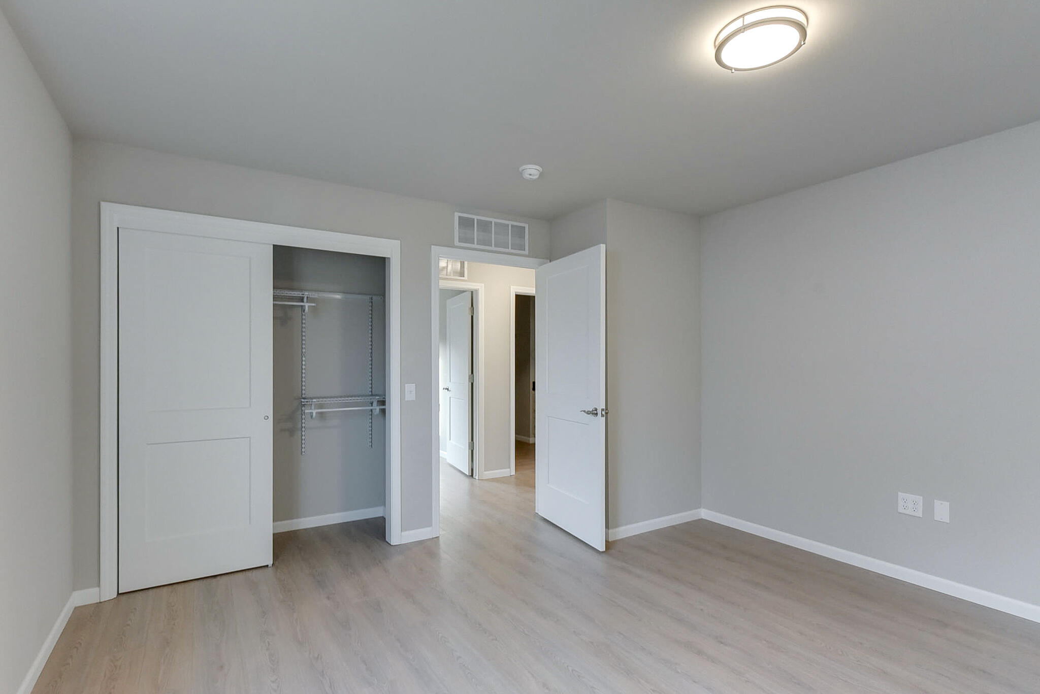 Logan, Iowa 51546, United States, 3 Bedrooms Bedrooms, ,2 BathroomsBathrooms,Residential,Contingent,28108