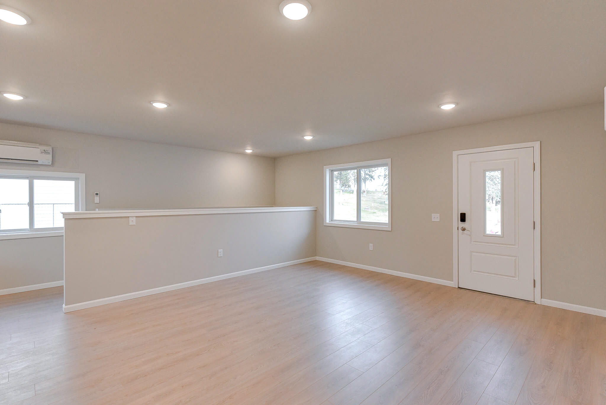 Logan, Iowa 51546, United States, 3 Bedrooms Bedrooms, ,2 BathroomsBathrooms,Residential,Contingent,28108