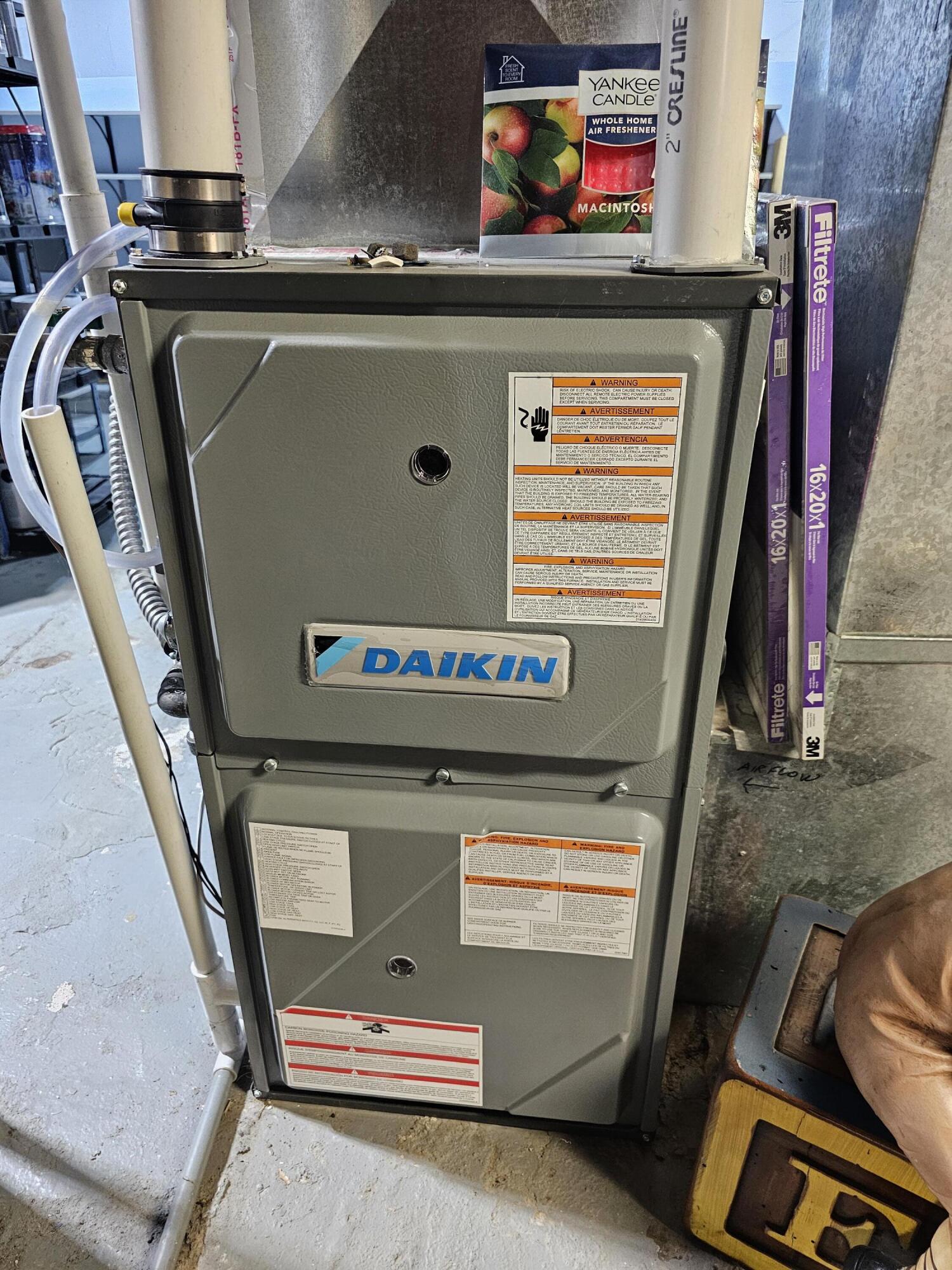 Council Bluffs, Iowa 51501, United States, 4 Bedrooms Bedrooms, ,1 BathroomBathrooms,Residential,Pending,23709