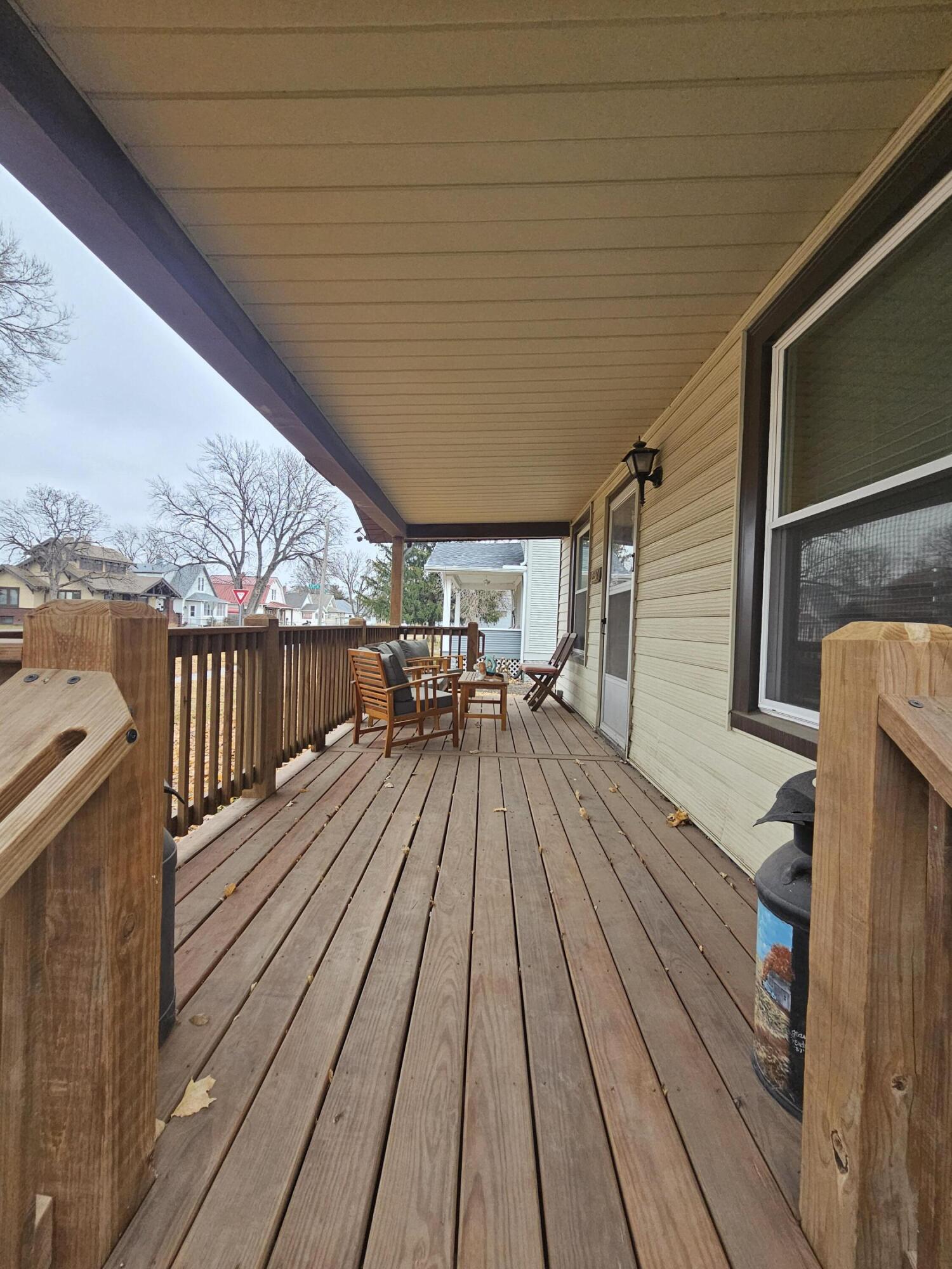 Council Bluffs, Iowa 51501, United States, 4 Bedrooms Bedrooms, ,1 BathroomBathrooms,Residential,Pending,23709