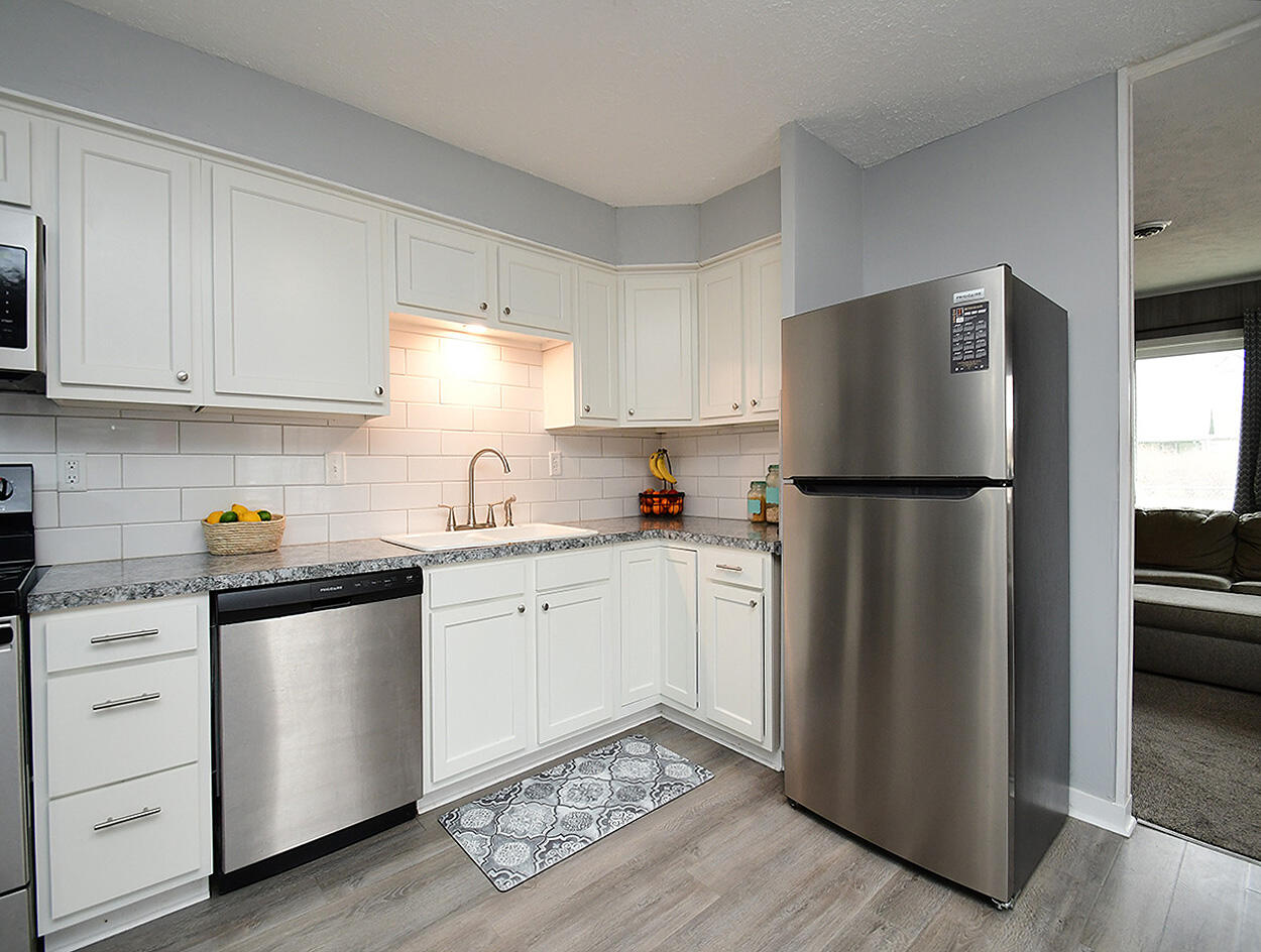 Carter Lake, Iowa 51501, United States, 3 Bedrooms Bedrooms, ,2 BathroomsBathrooms,Residential,Pending,103350