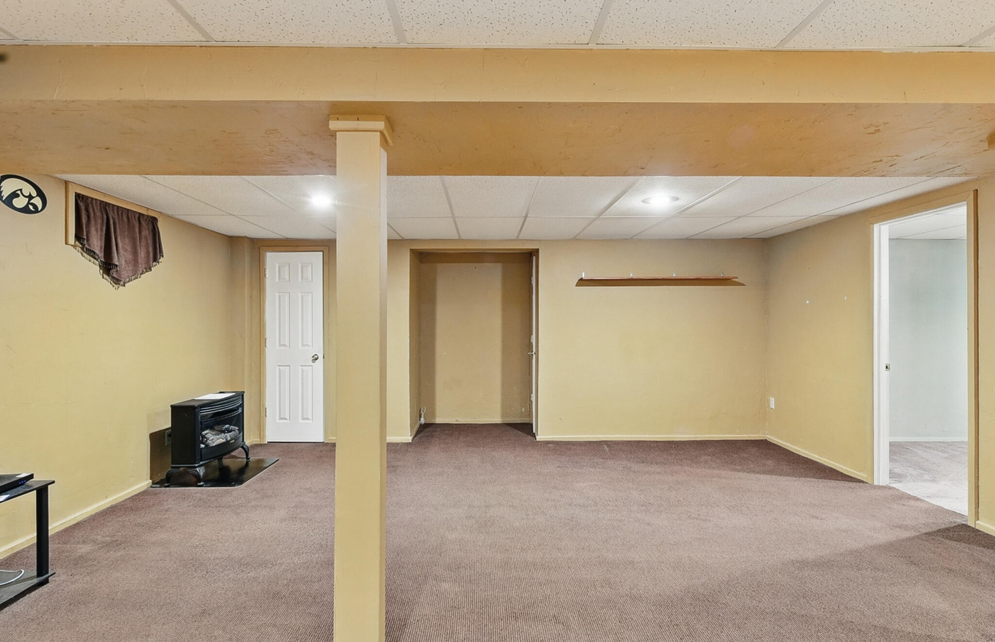 Council Bluffs, Iowa 51503, United States, 3 Bedrooms Bedrooms, ,2 BathroomsBathrooms,Residential,Pending,138487