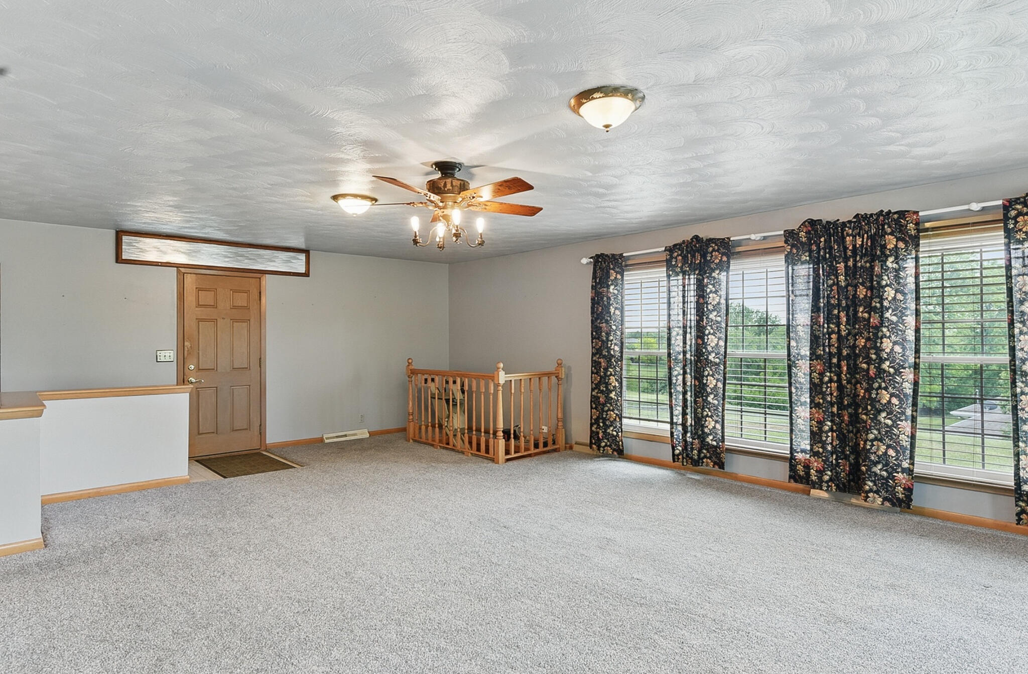 Council Bluffs, Iowa 51503, United States, 3 Bedrooms Bedrooms, ,2 BathroomsBathrooms,Residential,Pending,138487