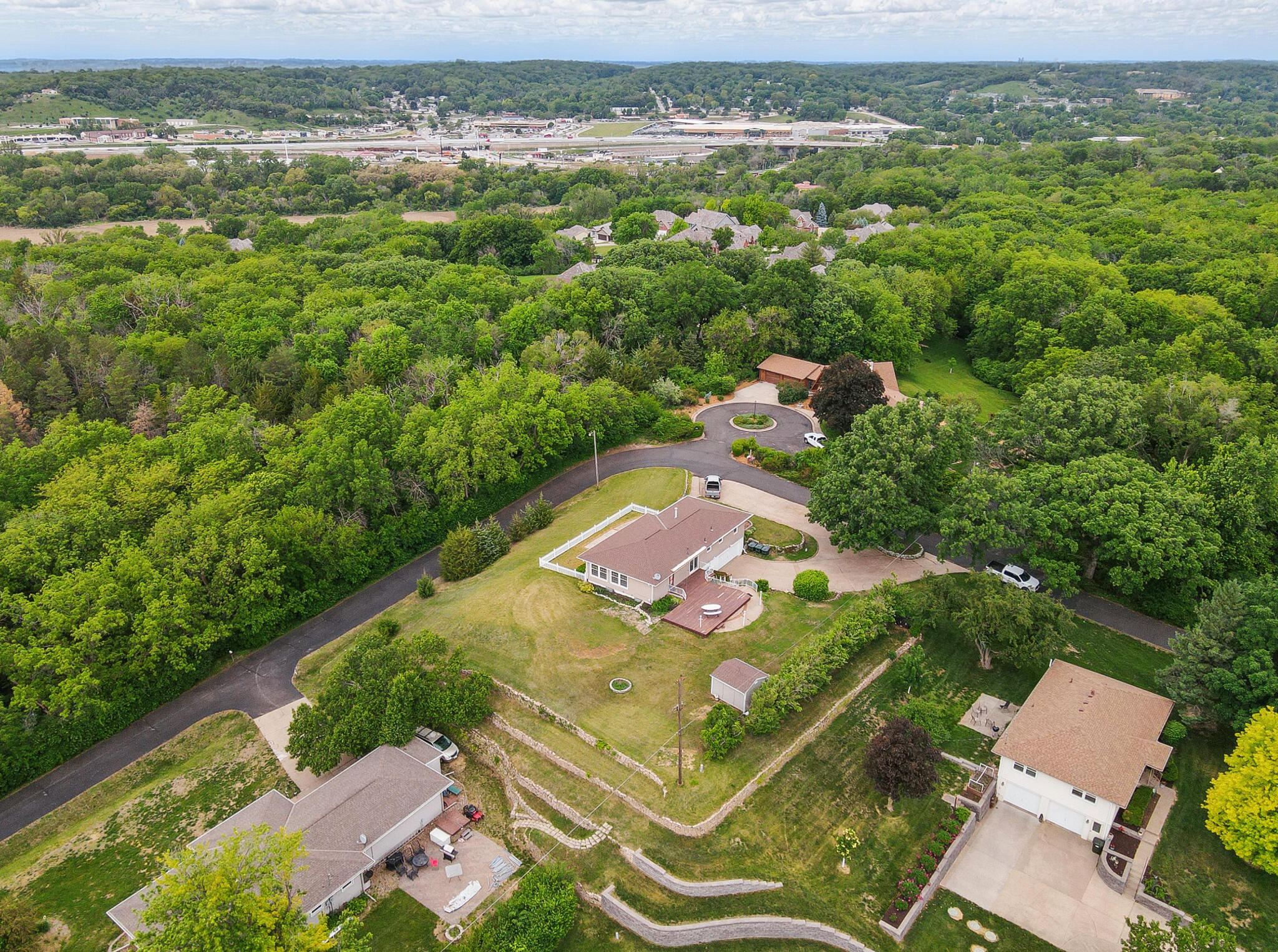 Council Bluffs, Iowa 51503, United States, 3 Bedrooms Bedrooms, ,2 BathroomsBathrooms,Residential,Pending,138487