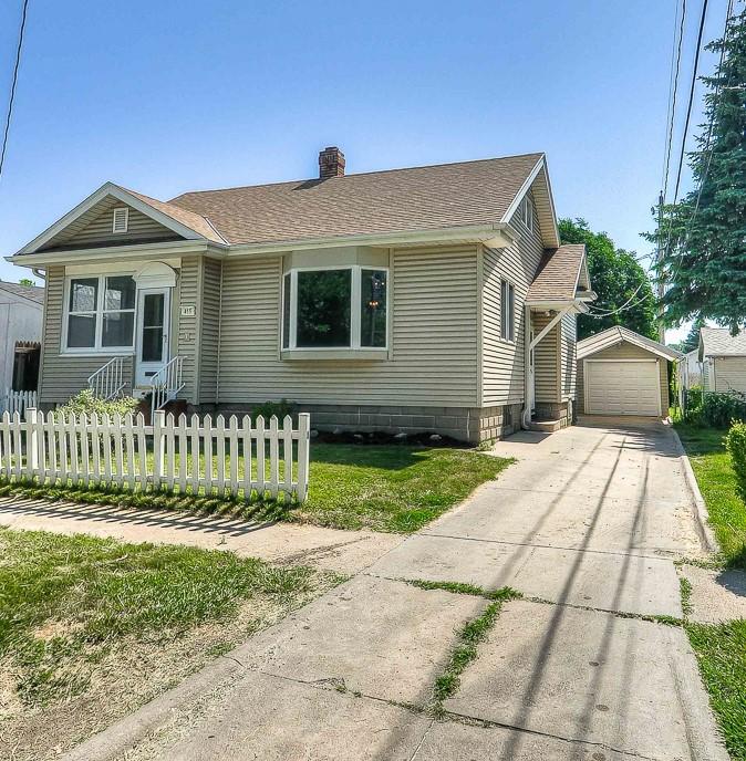 415 N 25th Street, Council Bluffs, IA 51501 MLS 211069 Listing