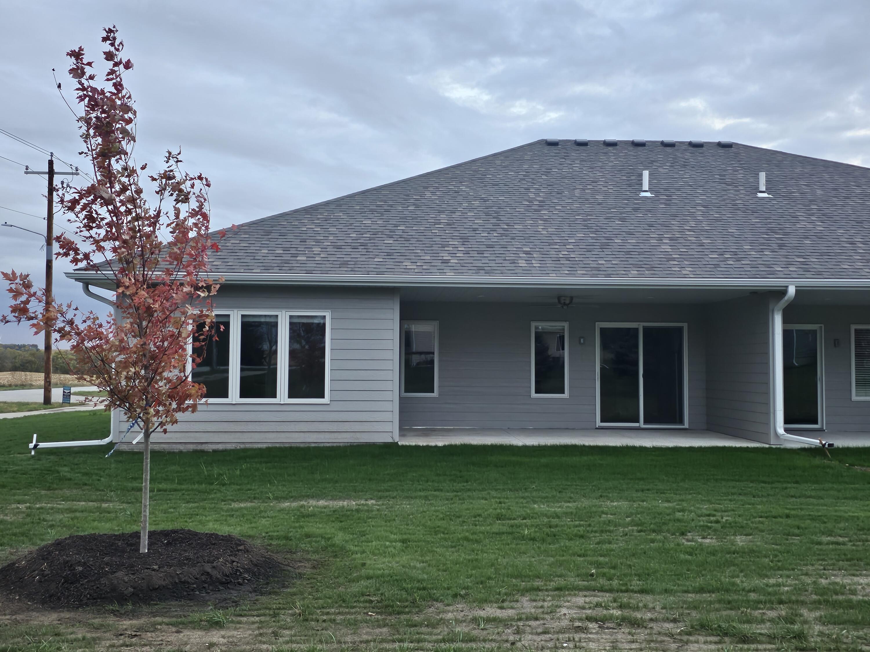 Avoca, Iowa 51521, United States, 2 Bedrooms Bedrooms, ,2 BathroomsBathrooms,Residential,Active,66467