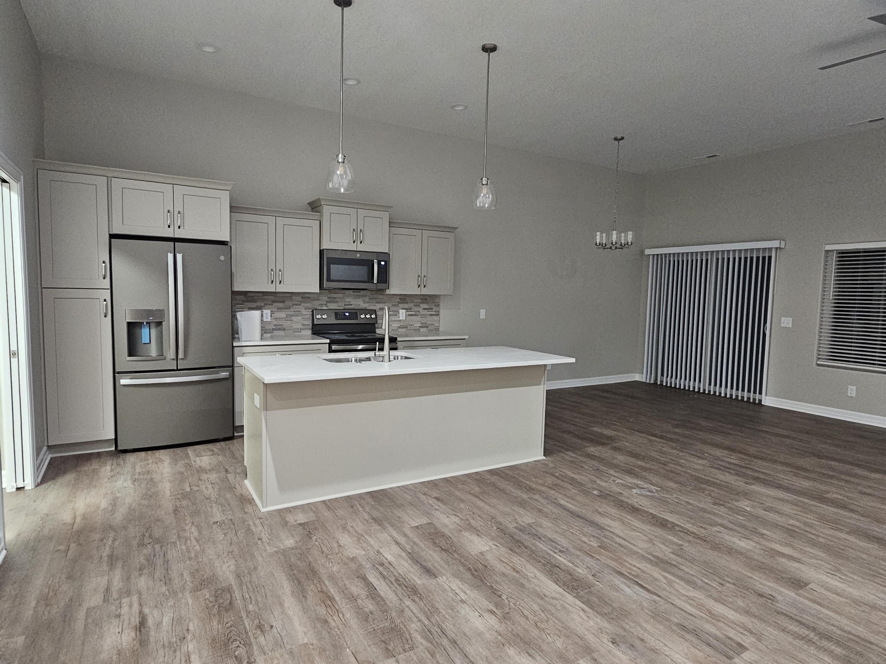 Avoca, Iowa 51521, United States, 2 Bedrooms Bedrooms, ,2 BathroomsBathrooms,Residential,Active,66467