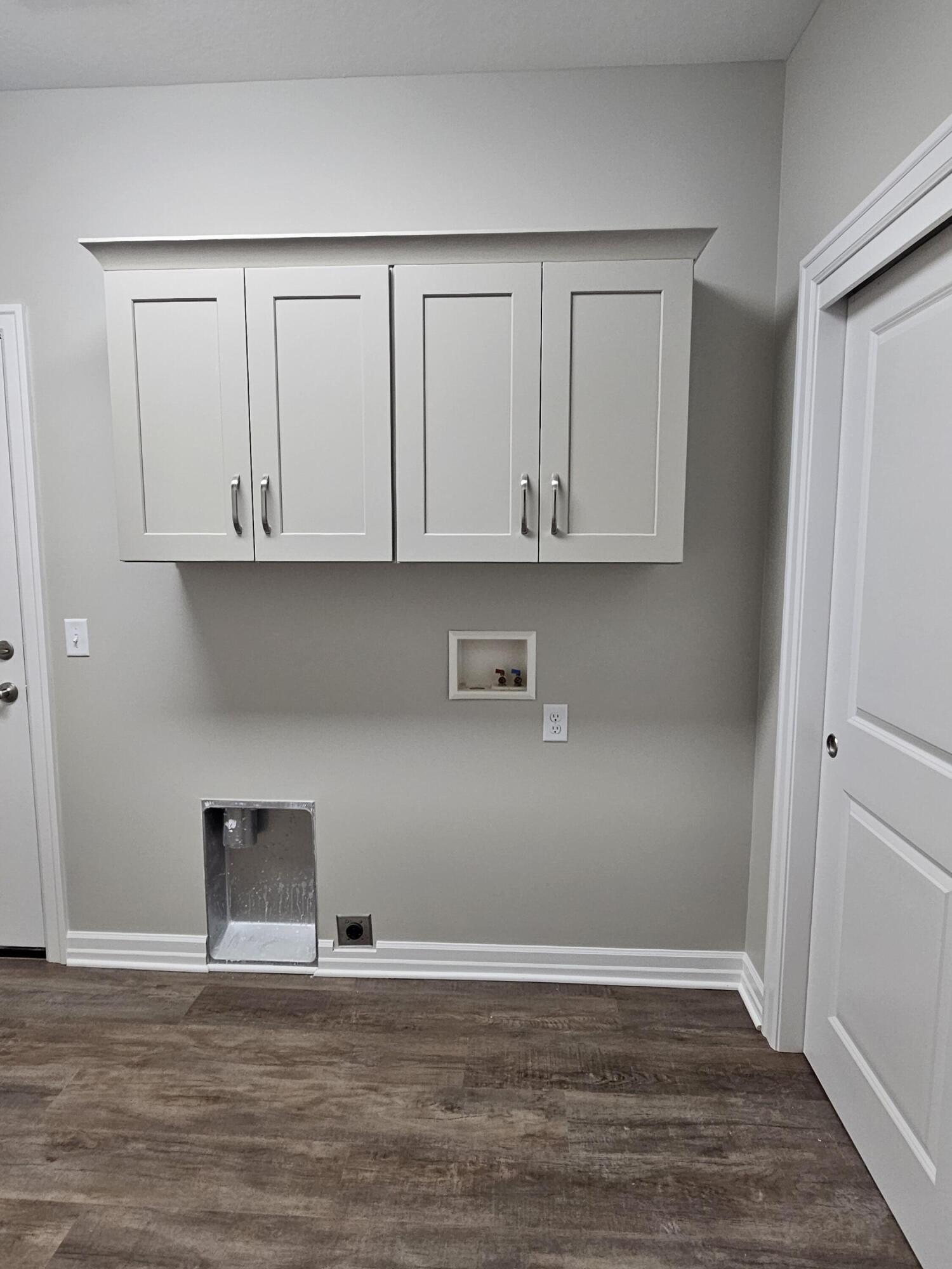 Avoca, Iowa 51521, United States, 2 Bedrooms Bedrooms, ,2 BathroomsBathrooms,Residential,Active,66467