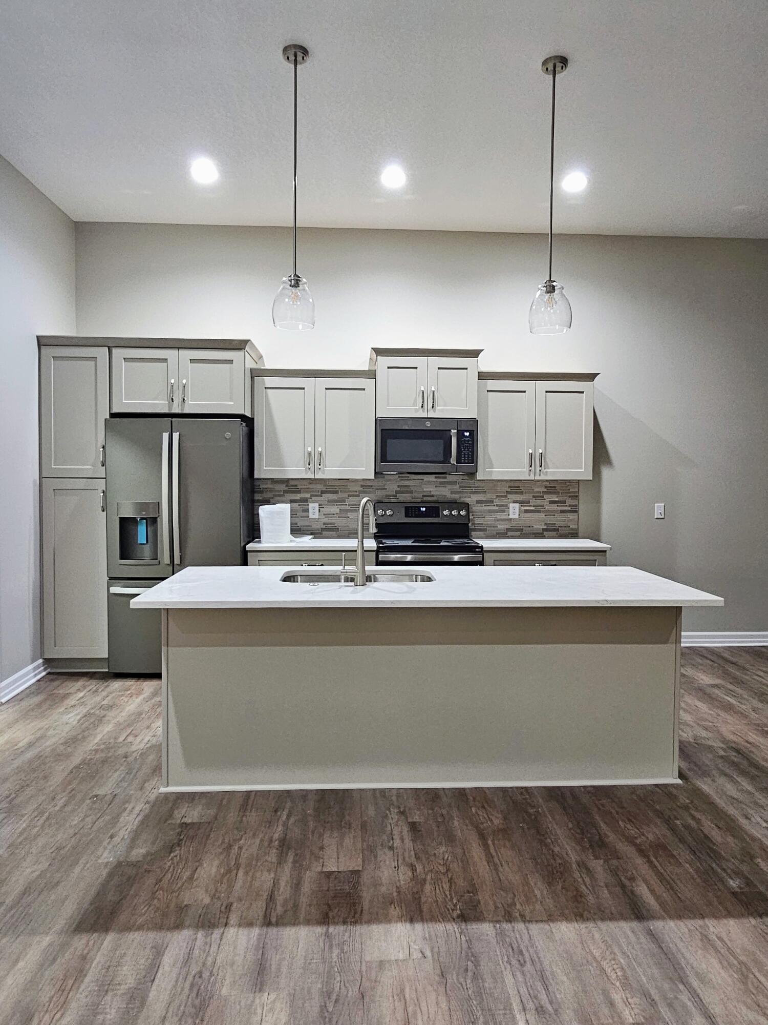 Avoca, Iowa 51521, United States, 2 Bedrooms Bedrooms, ,2 BathroomsBathrooms,Residential,Active,66467