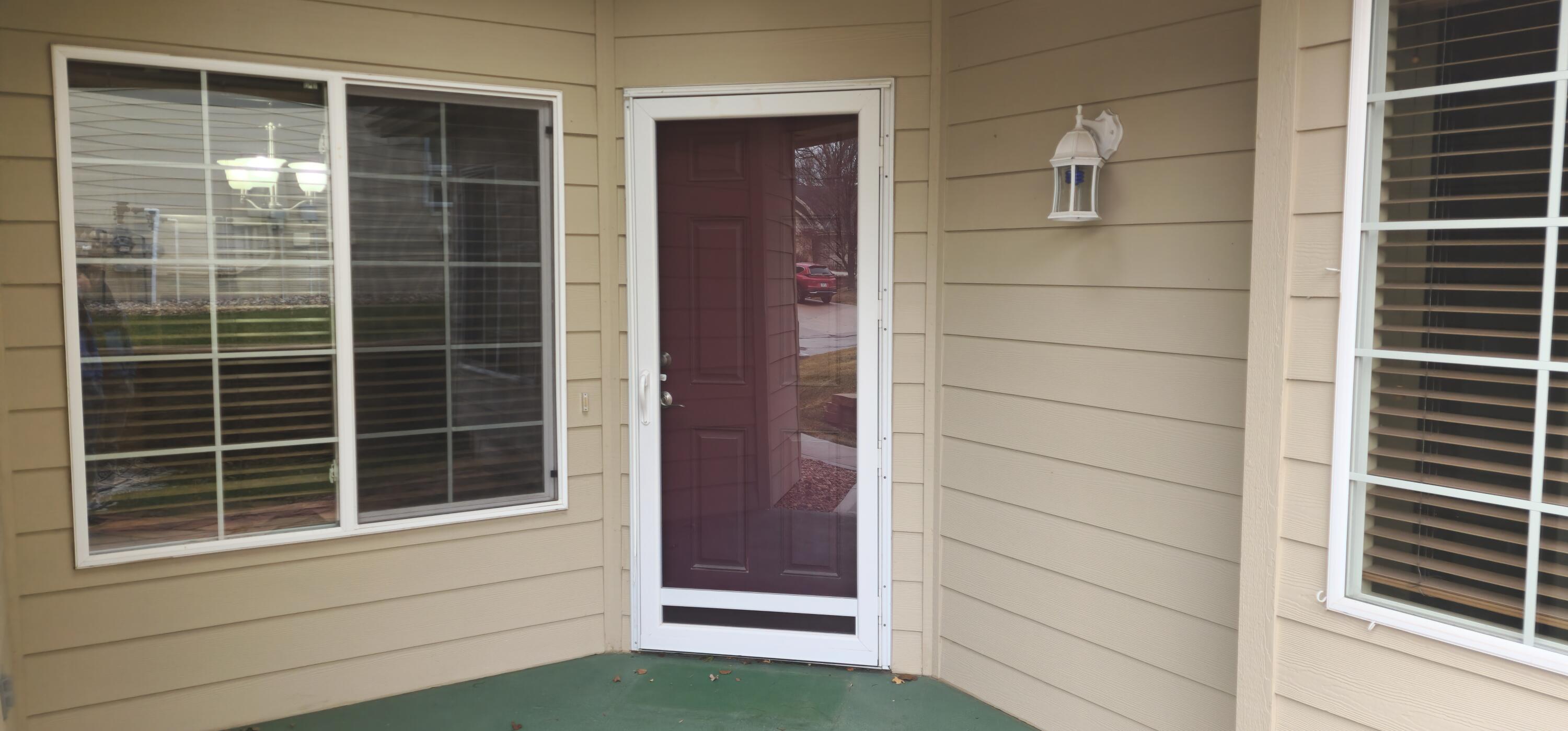 Council Bluffs, Iowa 51503, United States, 2 Bedrooms Bedrooms, ,2 BathroomsBathrooms,Residential,Pending,24182