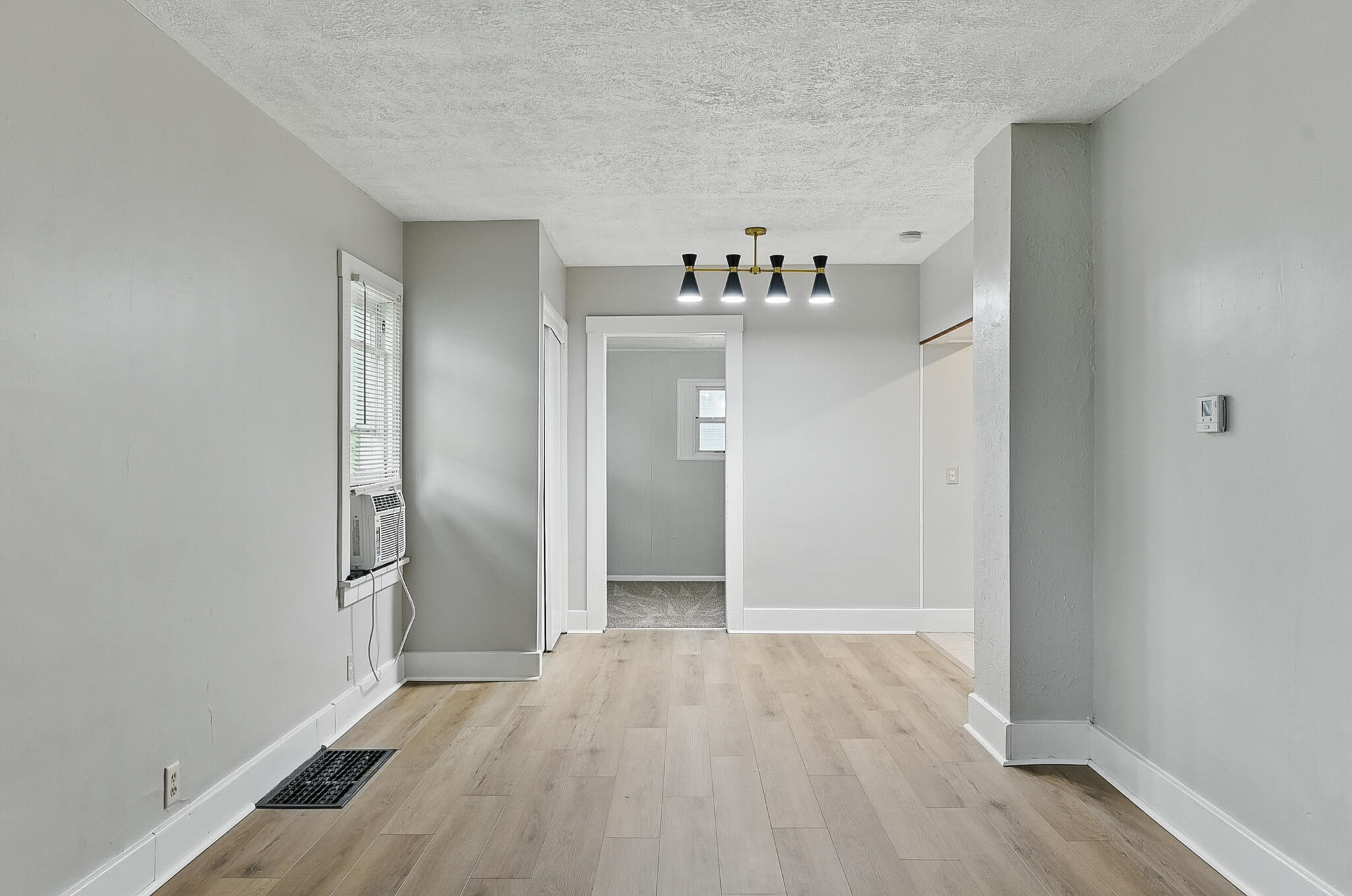 Council Bluffs, Iowa 51501, United States, 2 Bedrooms Bedrooms, ,1 BathroomBathrooms,Residential,Active,144817