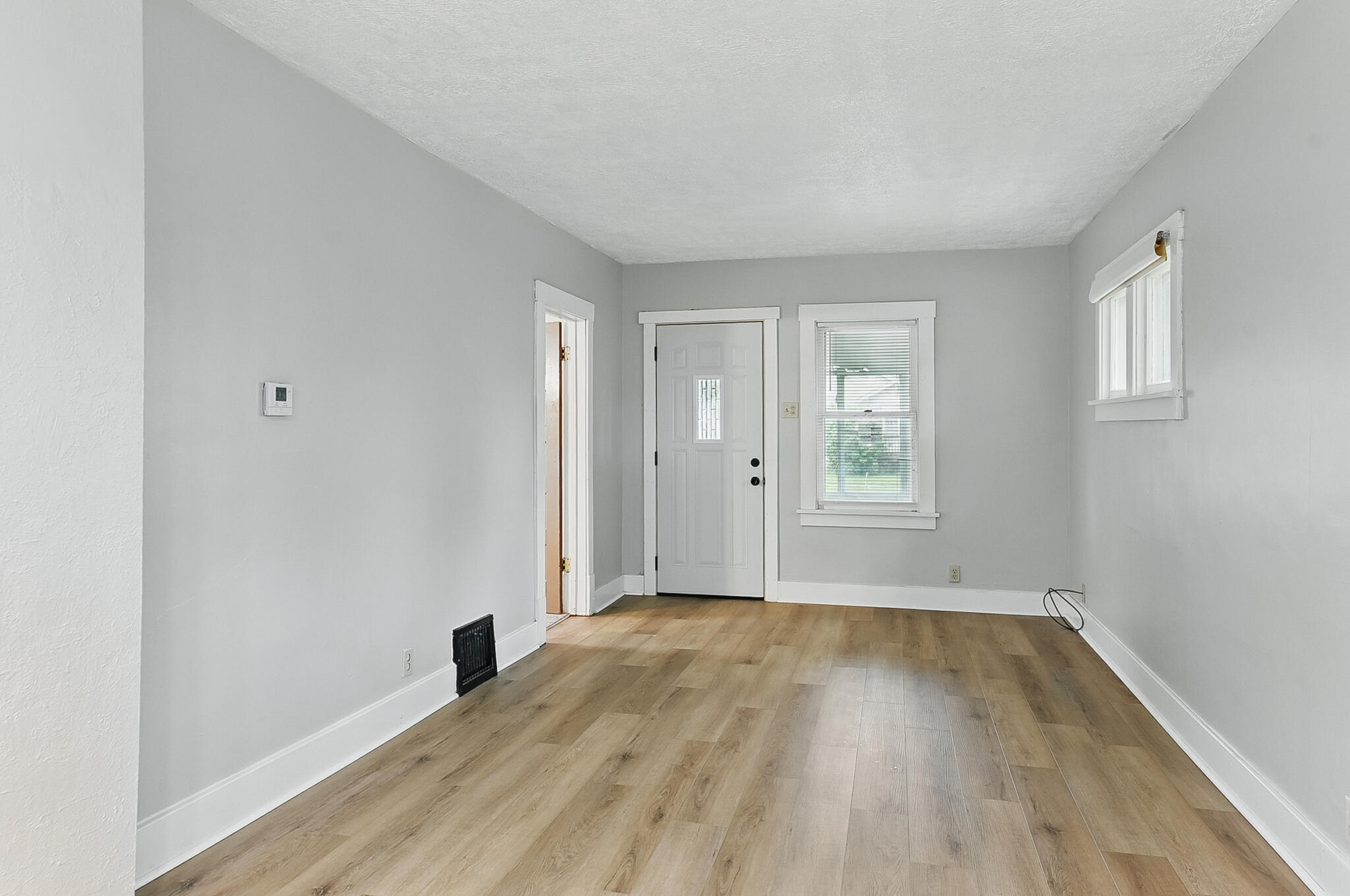 Council Bluffs, Iowa 51501, United States, 2 Bedrooms Bedrooms, ,1 BathroomBathrooms,Residential,Active,144817