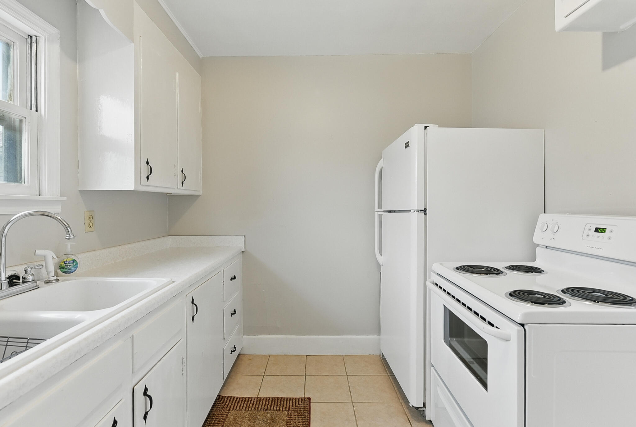 Council Bluffs, Iowa 51501, United States, 2 Bedrooms Bedrooms, ,1 BathroomBathrooms,Residential,Active,144817