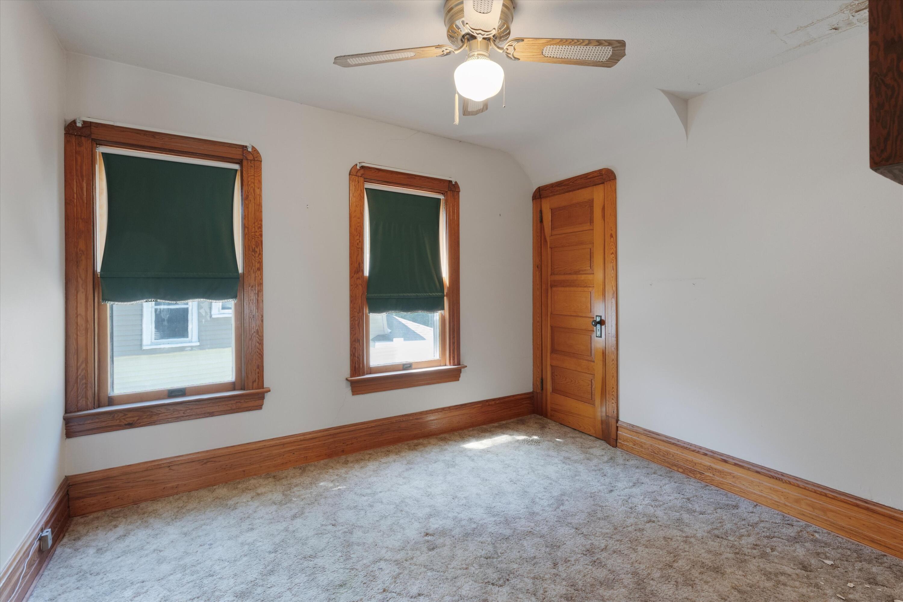 Council Bluffs, Iowa 51503, United States, 3 Bedrooms Bedrooms, ,2 BathroomsBathrooms,Residential,Contingent,131352