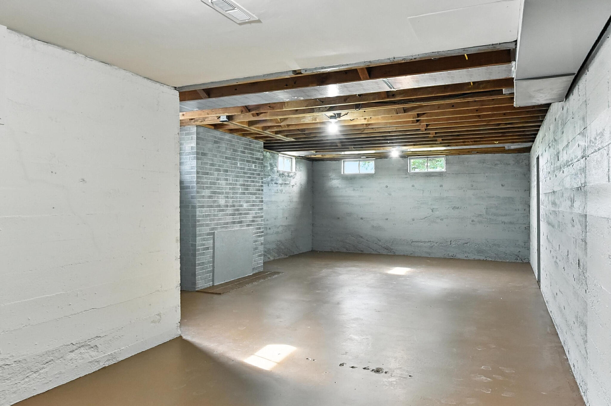 Little Sioux, Iowa 51545, United States, 3 Bedrooms Bedrooms, ,2 BathroomsBathrooms,Residential,Active,154029