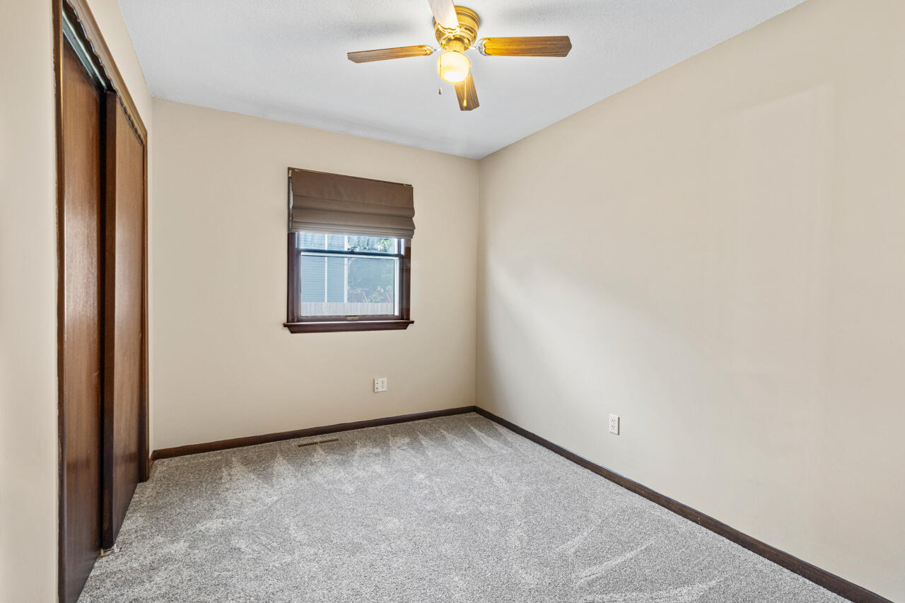 Council Bluffs, Iowa 51501, United States, 3 Bedrooms Bedrooms, ,1 BathroomBathrooms,Residential,Active,146299