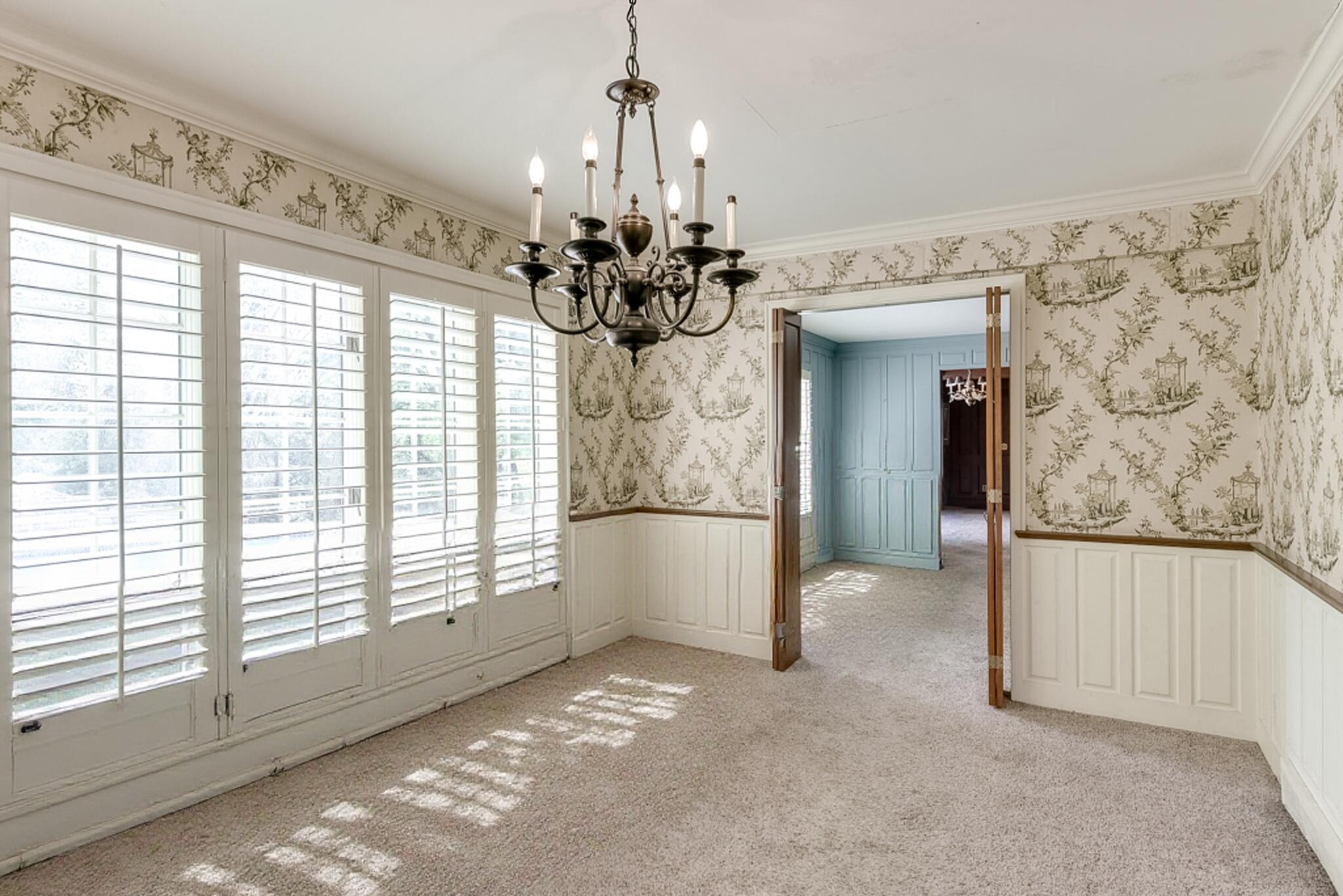 Council Bluffs, Iowa 51503, United States, 3 Bedrooms Bedrooms, ,3 BathroomsBathrooms,Residential,Active,44311