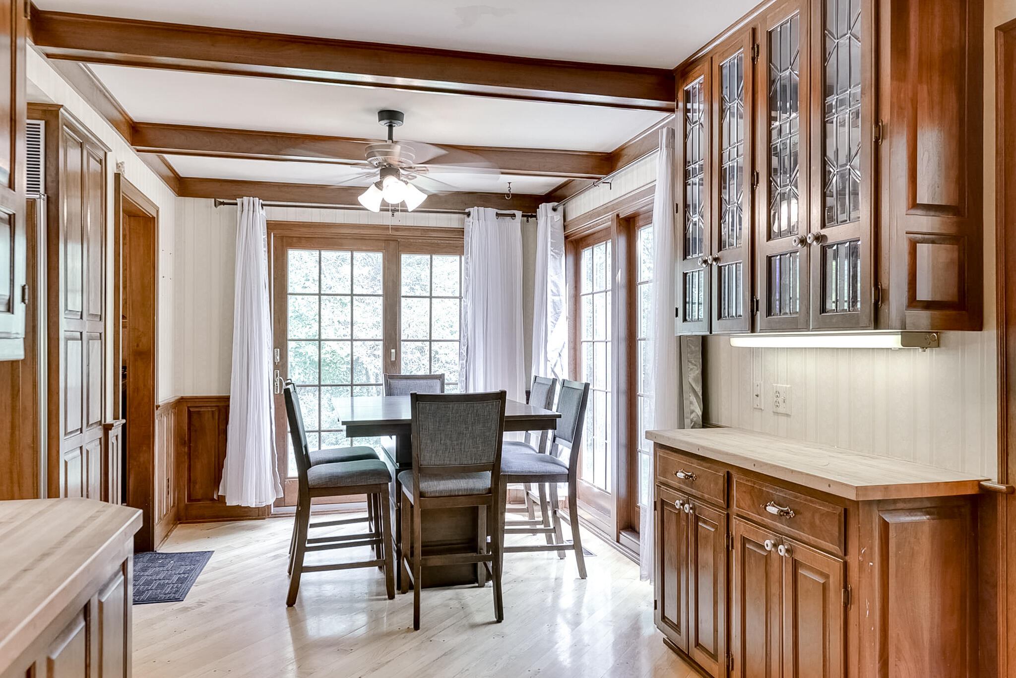 Council Bluffs, Iowa 51503, United States, 3 Bedrooms Bedrooms, ,3 BathroomsBathrooms,Residential,Active,44311