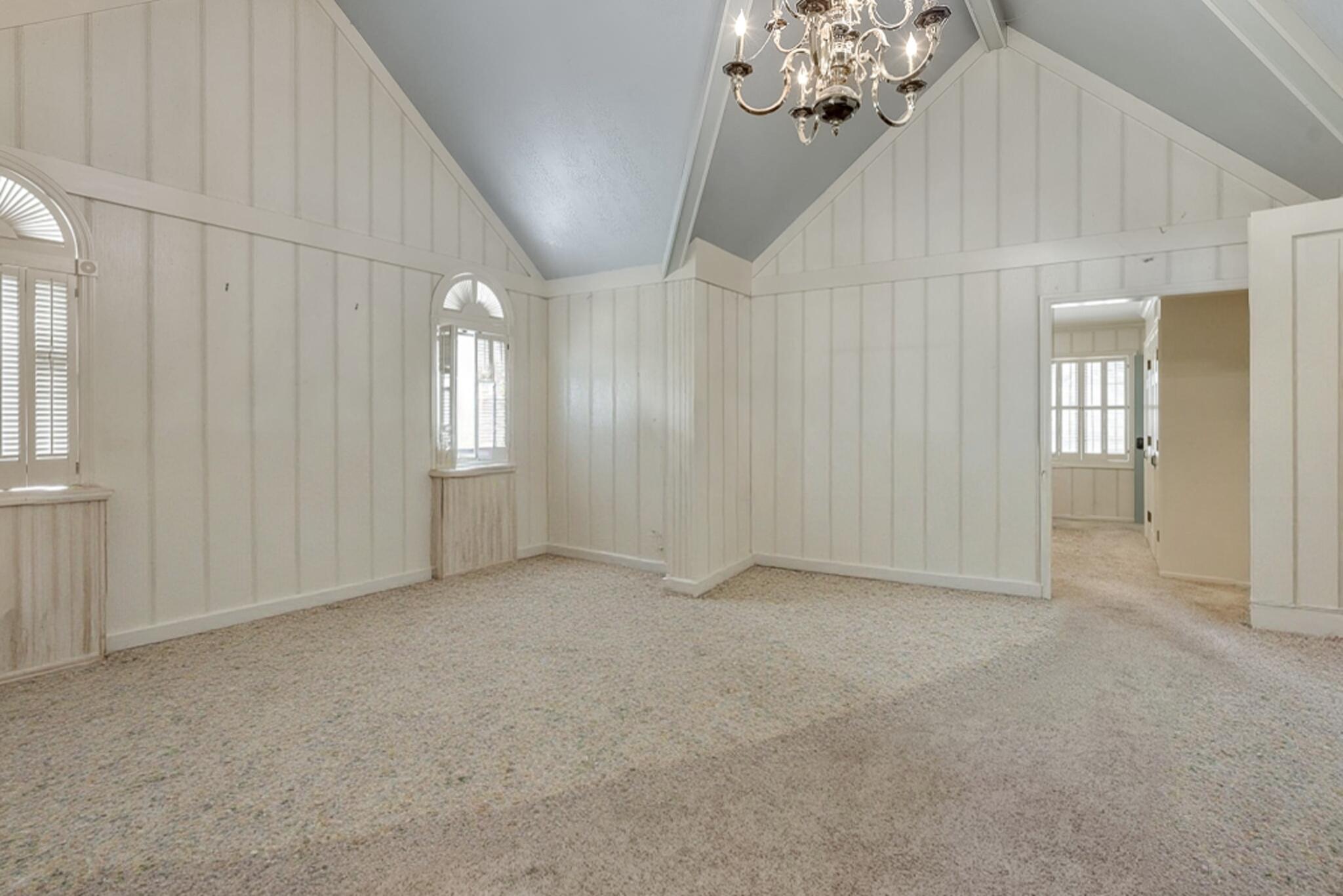 Council Bluffs, Iowa 51503, United States, 3 Bedrooms Bedrooms, ,3 BathroomsBathrooms,Residential,Active,44311