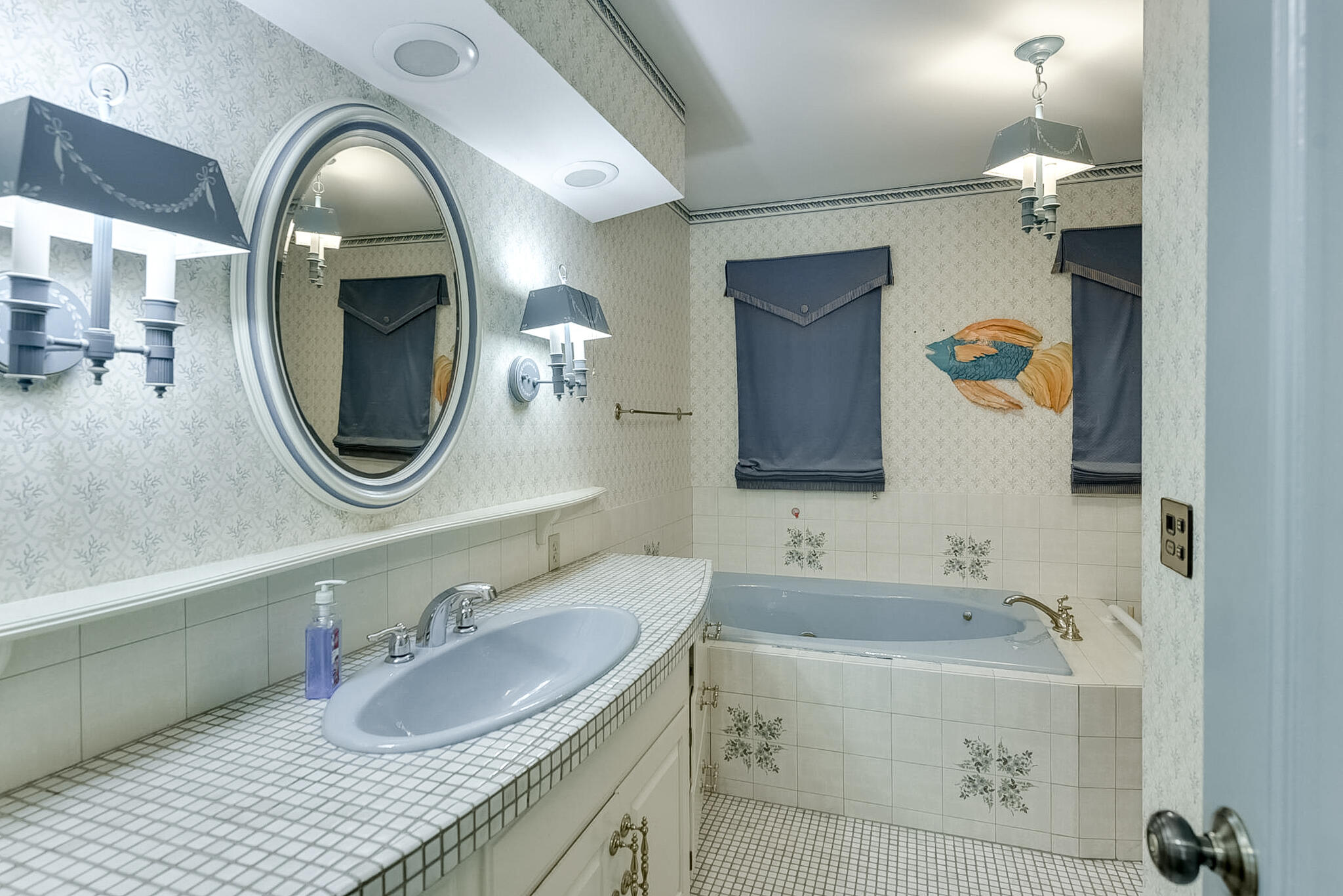 Council Bluffs, Iowa 51503, United States, 3 Bedrooms Bedrooms, ,3 BathroomsBathrooms,Residential,Active,44311