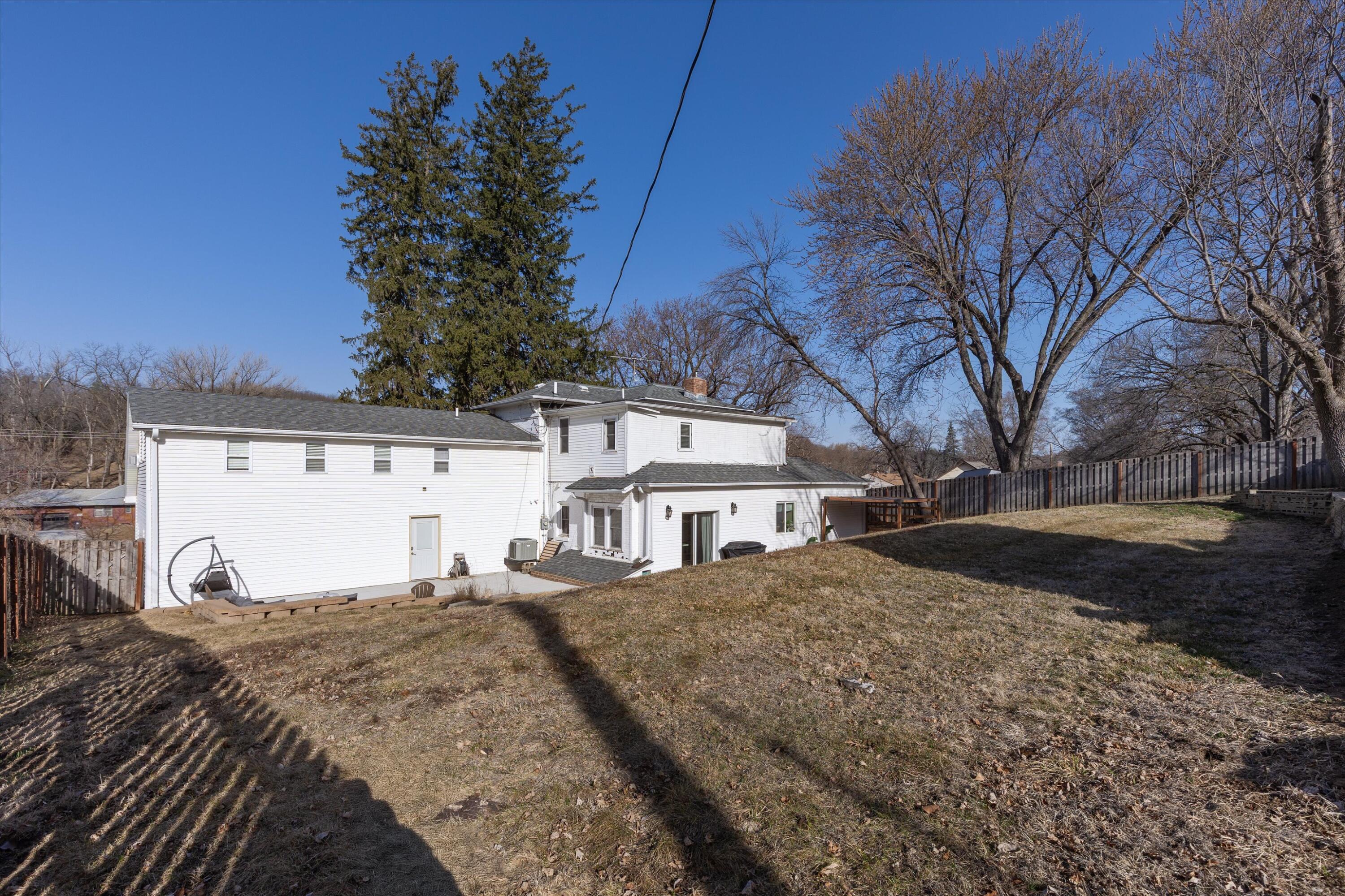 Council Bluffs, Iowa 51503, United States, 4 Bedrooms Bedrooms, ,3 BathroomsBathrooms,Residential,Active,88931