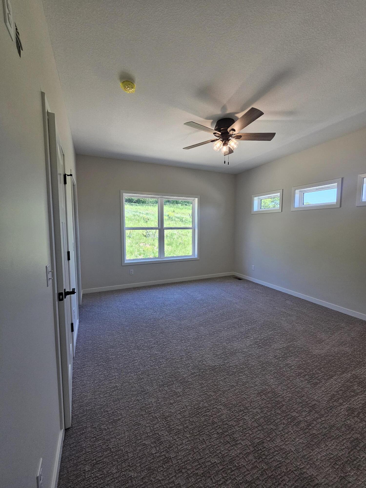 Neola, Iowa 51559, United States, 3 Bedrooms Bedrooms, ,2 BathroomsBathrooms,Residential,Pending,109168