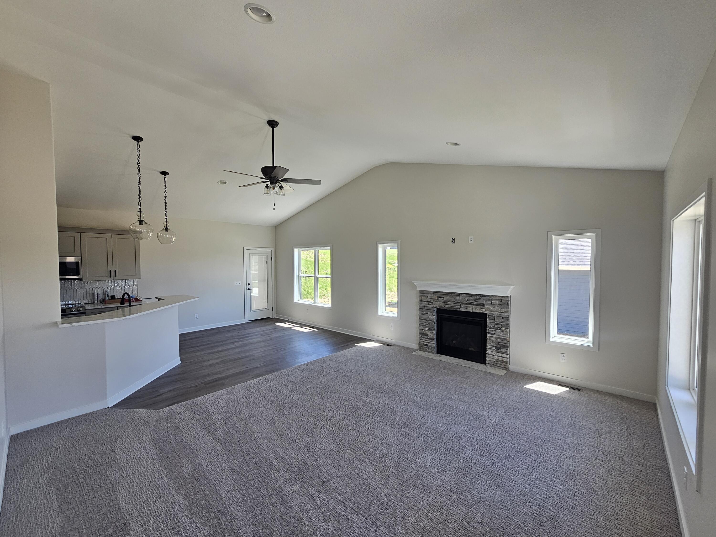 Neola, Iowa 51559, United States, 3 Bedrooms Bedrooms, ,2 BathroomsBathrooms,Residential,Pending,109168