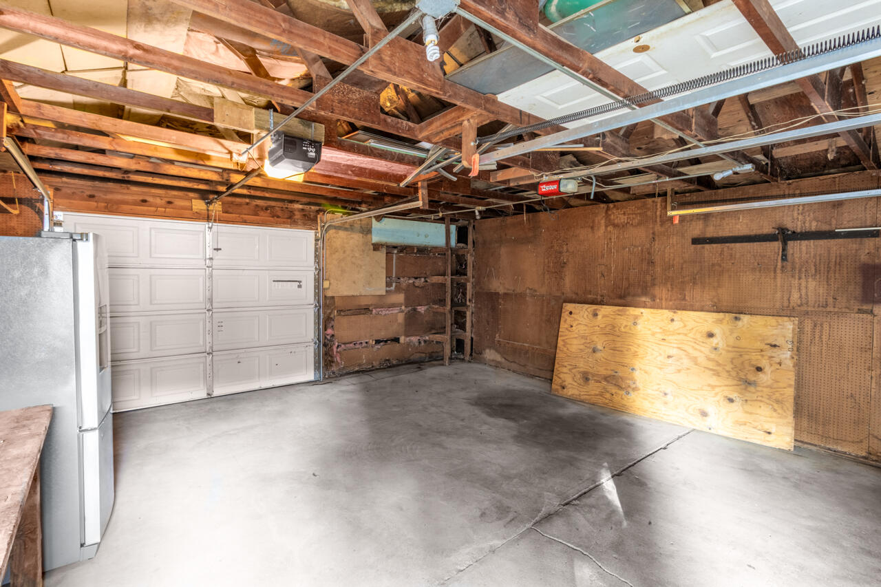 Council Bluffs, Iowa 51501, United States, 3 Bedrooms Bedrooms, ,2 BathroomsBathrooms,Residential,Active,225800