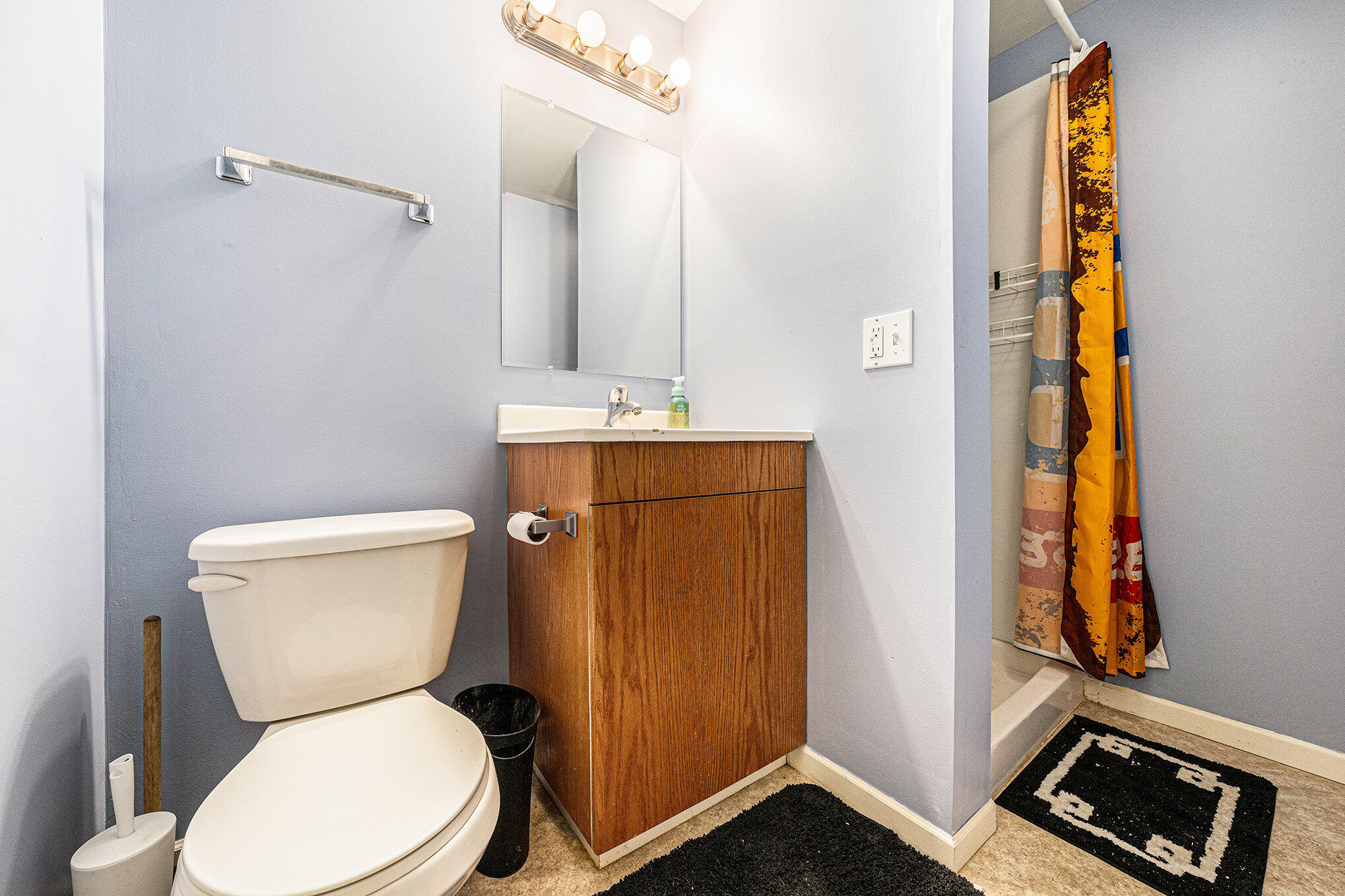 Council Bluffs, Iowa 51503, United States, 3 Bedrooms Bedrooms, ,2 BathroomsBathrooms,Residential,Pending,106999