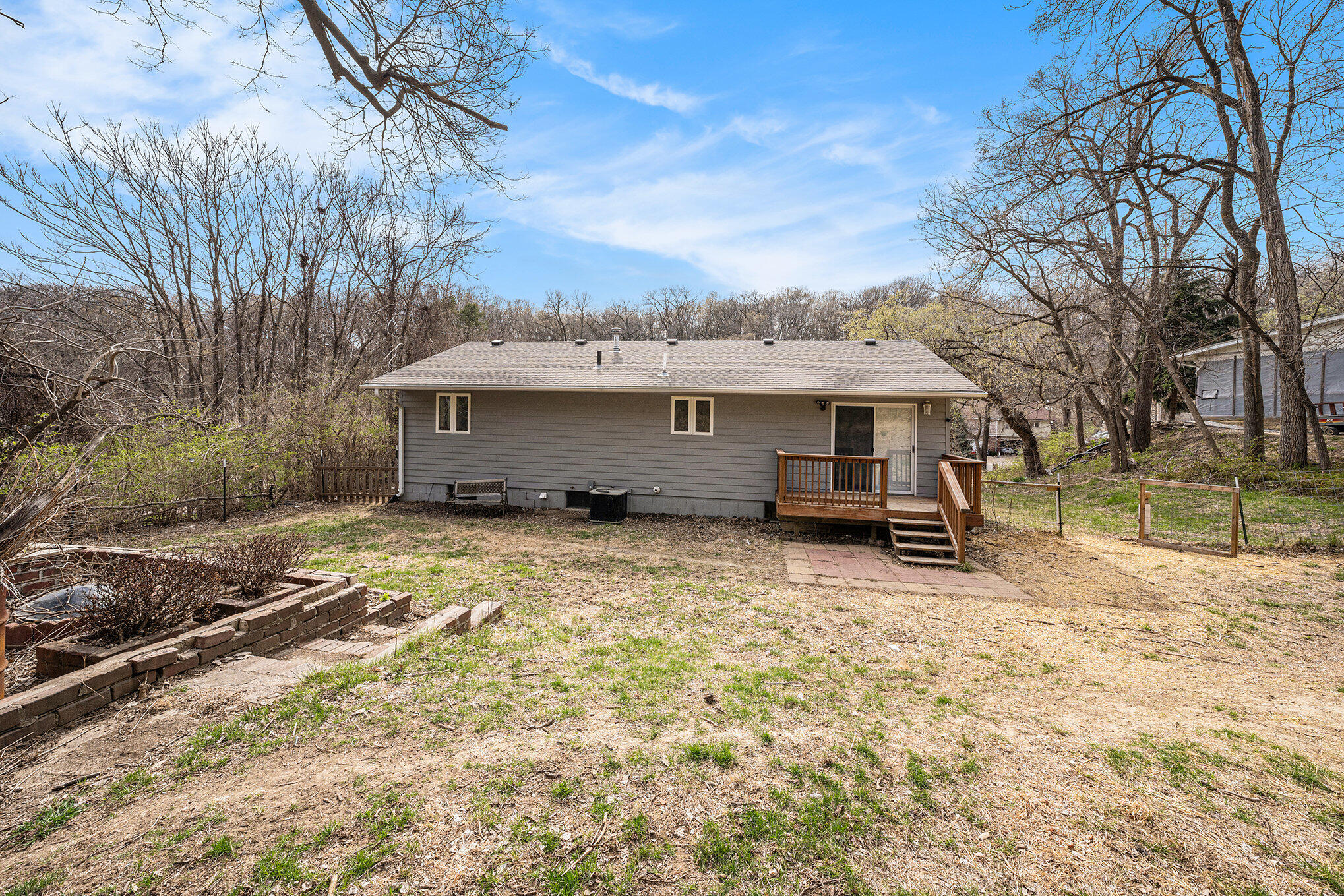 Council Bluffs, Iowa 51503, United States, 3 Bedrooms Bedrooms, ,2 BathroomsBathrooms,Residential,Pending,106999