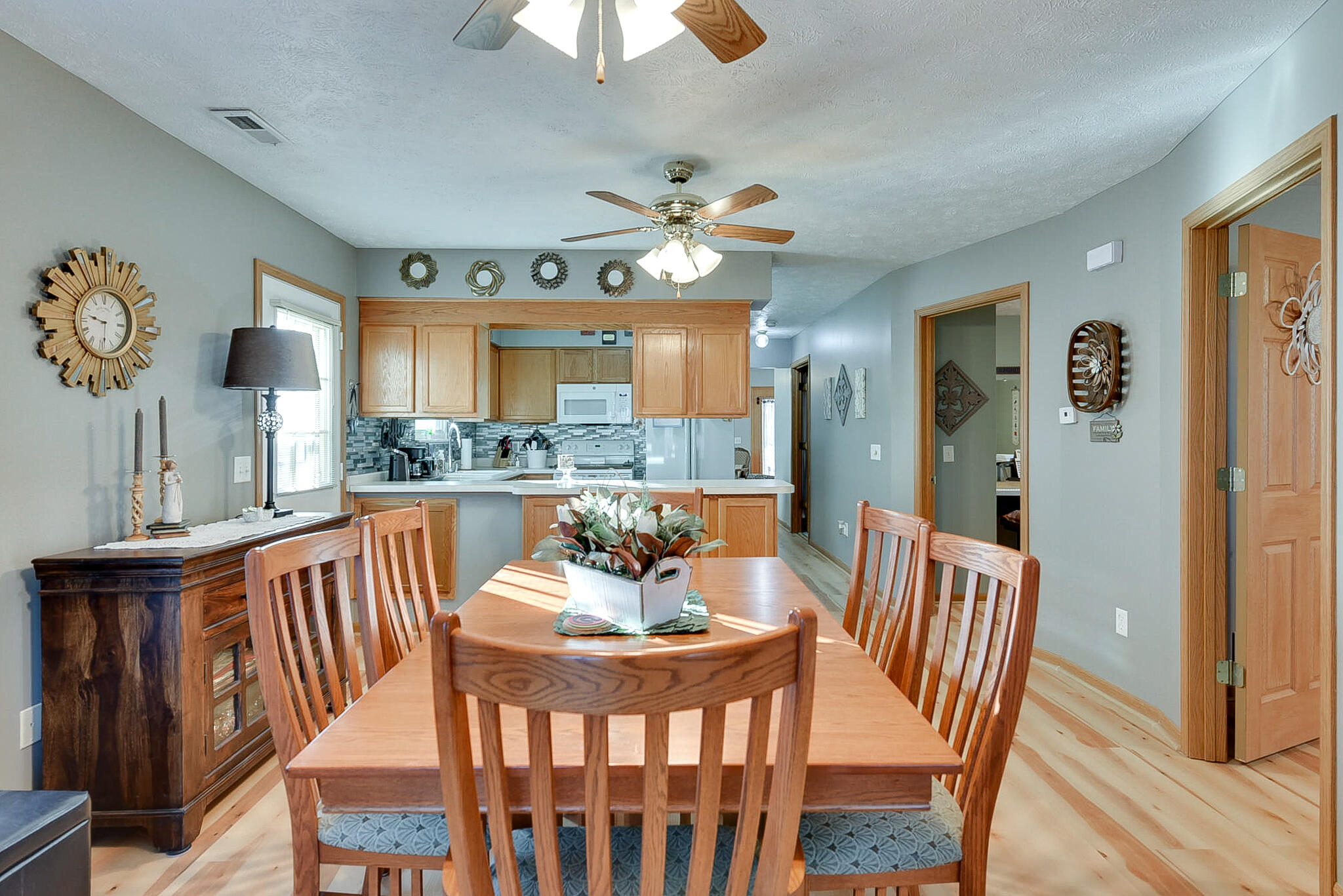 Council Bluffs, Iowa 51501, United States, 3 Bedrooms Bedrooms, ,1 BathroomBathrooms,Residential,Pending,15047