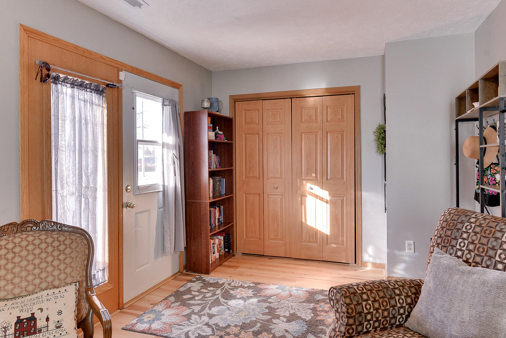 Council Bluffs, Iowa 51501, United States, 3 Bedrooms Bedrooms, ,1 BathroomBathrooms,Residential,Pending,15047