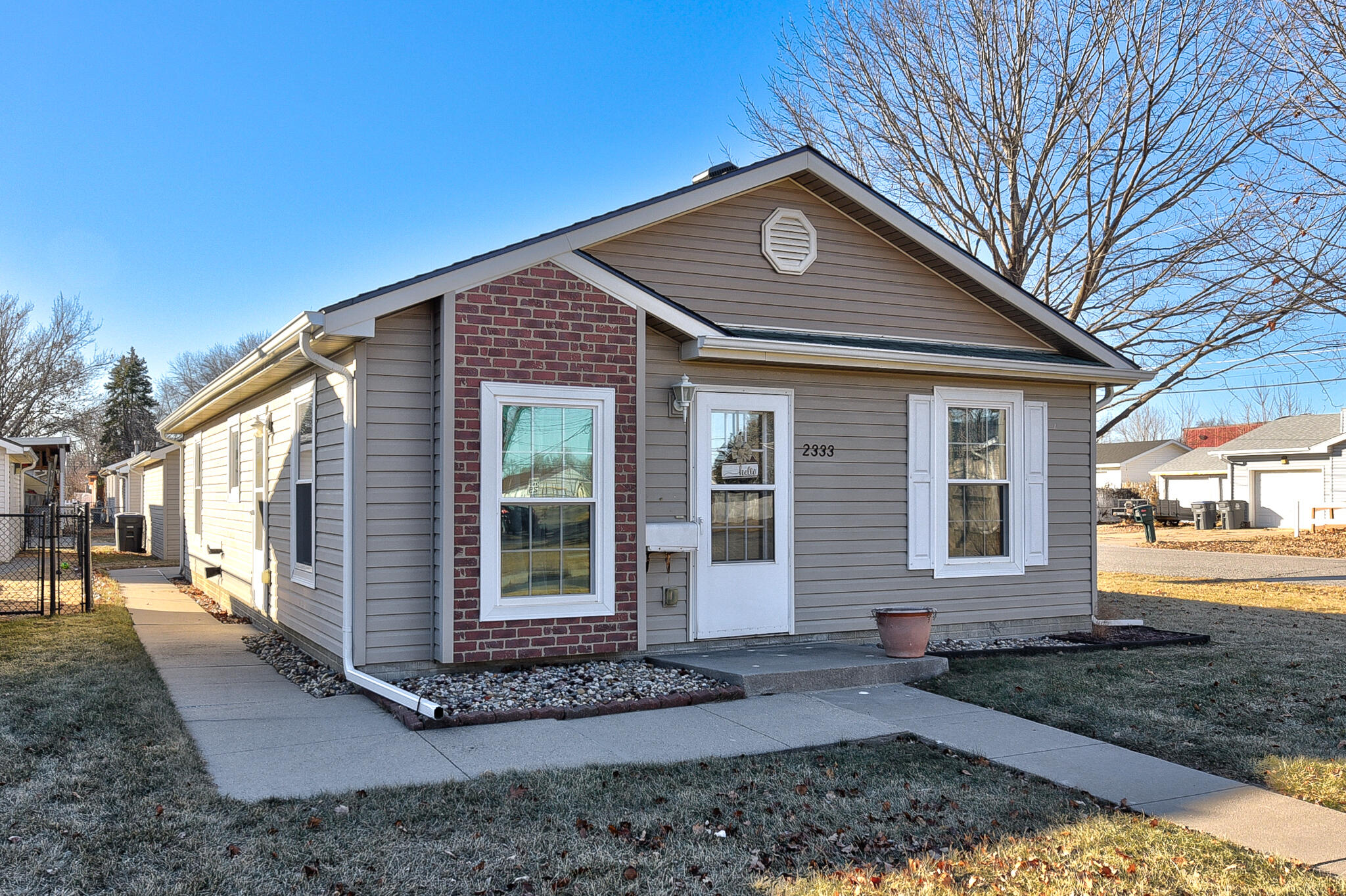Council Bluffs, Iowa 51501, United States, 3 Bedrooms Bedrooms, ,1 BathroomBathrooms,Residential,Pending,15047 Council Bluffs, Iowa 51501, United States, 3 Bedrooms Bedrooms, ,1 BathroomBathrooms,Residential,Pending,15047