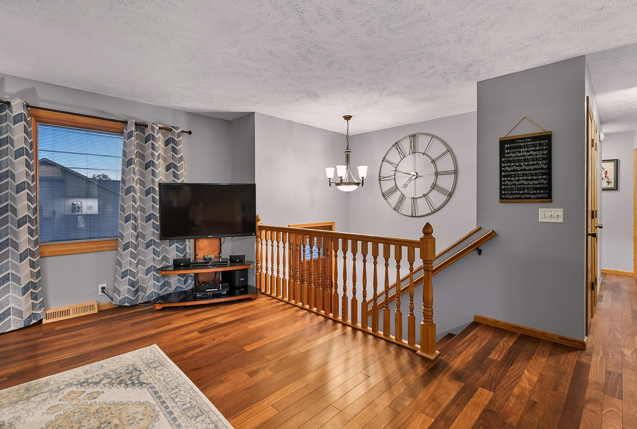 Council Bluffs, Iowa 51501, United States, 3 Bedrooms Bedrooms, ,2 BathroomsBathrooms,Residential,Active,168726