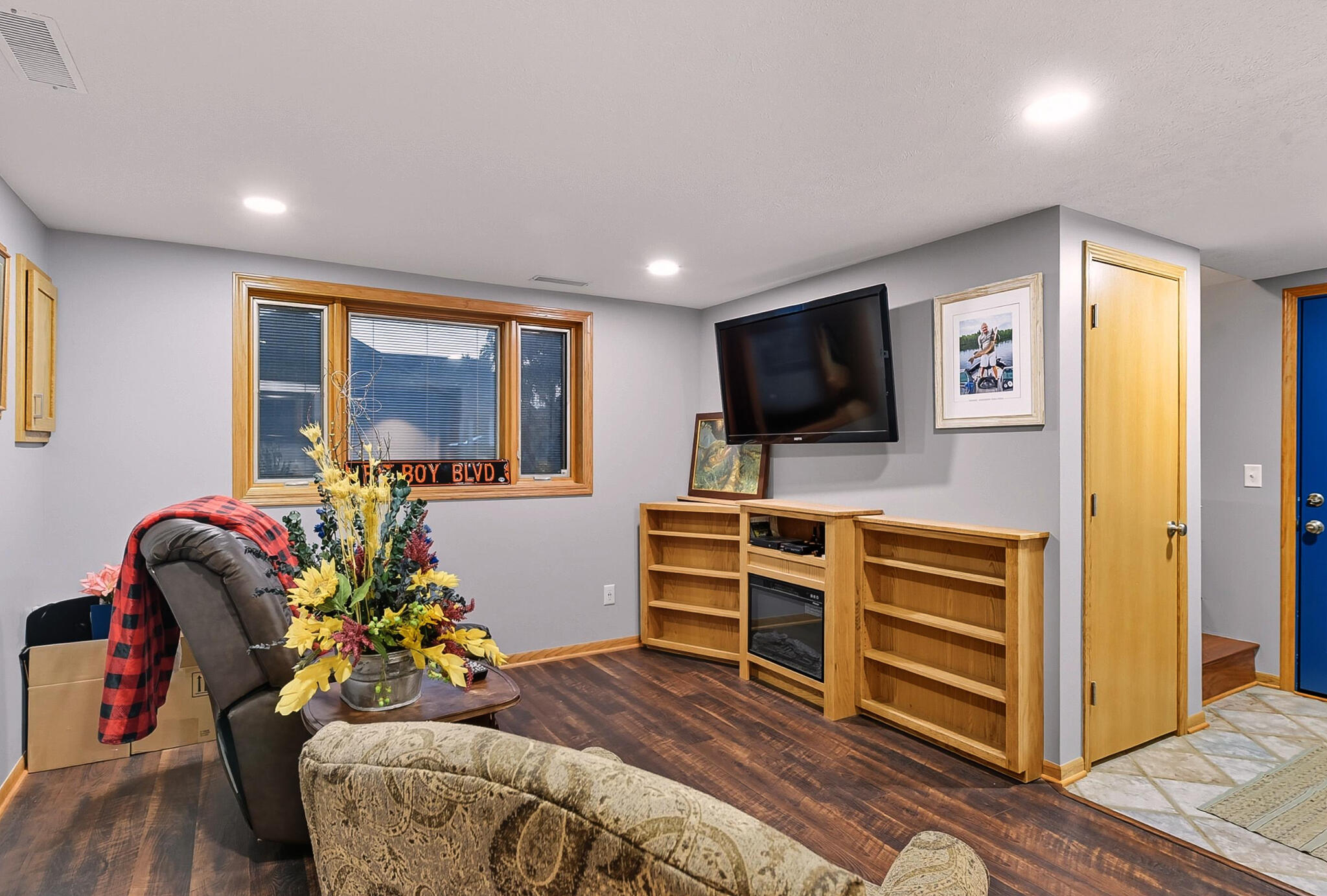 Council Bluffs, Iowa 51501, United States, 3 Bedrooms Bedrooms, ,2 BathroomsBathrooms,Residential,Active,168726