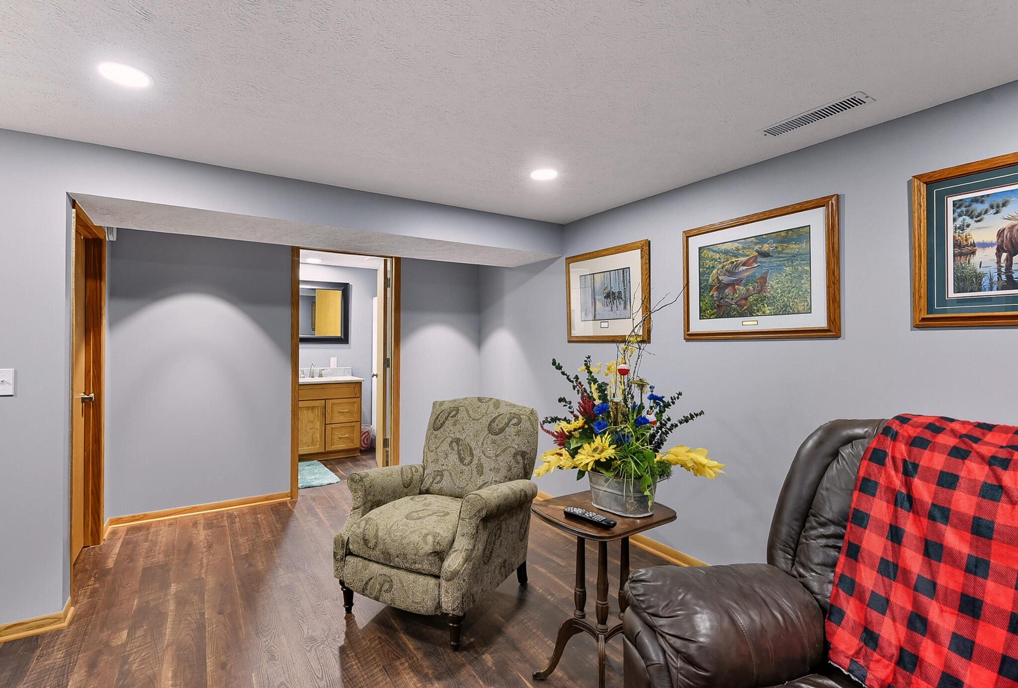 Council Bluffs, Iowa 51501, United States, 3 Bedrooms Bedrooms, ,2 BathroomsBathrooms,Residential,Active,168726