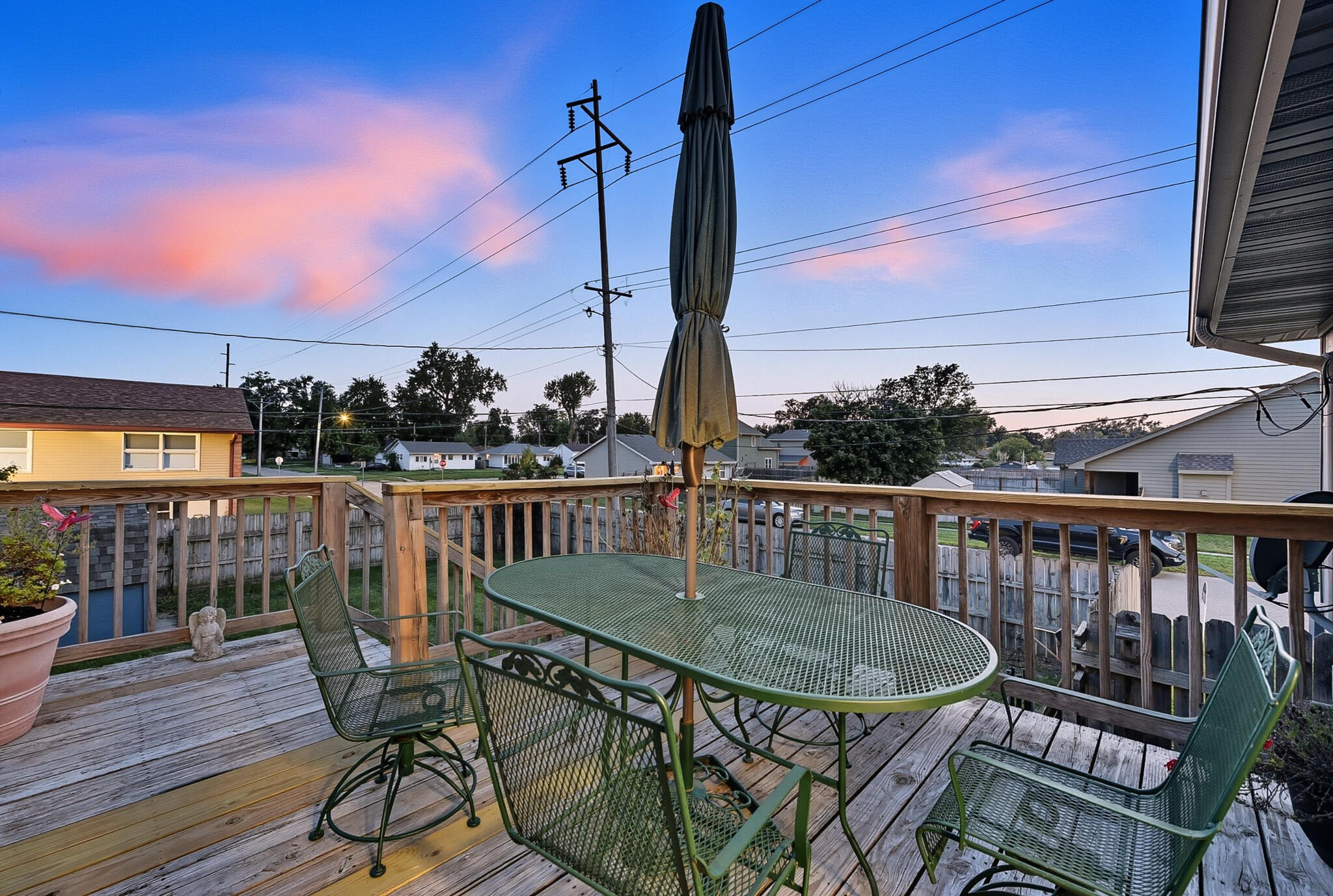 Council Bluffs, Iowa 51501, United States, 3 Bedrooms Bedrooms, ,2 BathroomsBathrooms,Residential,Active,168726