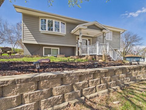 Photo of 22 KERRY Circle, SHENANDOAH, IA 51601 (MLS # 26-637)