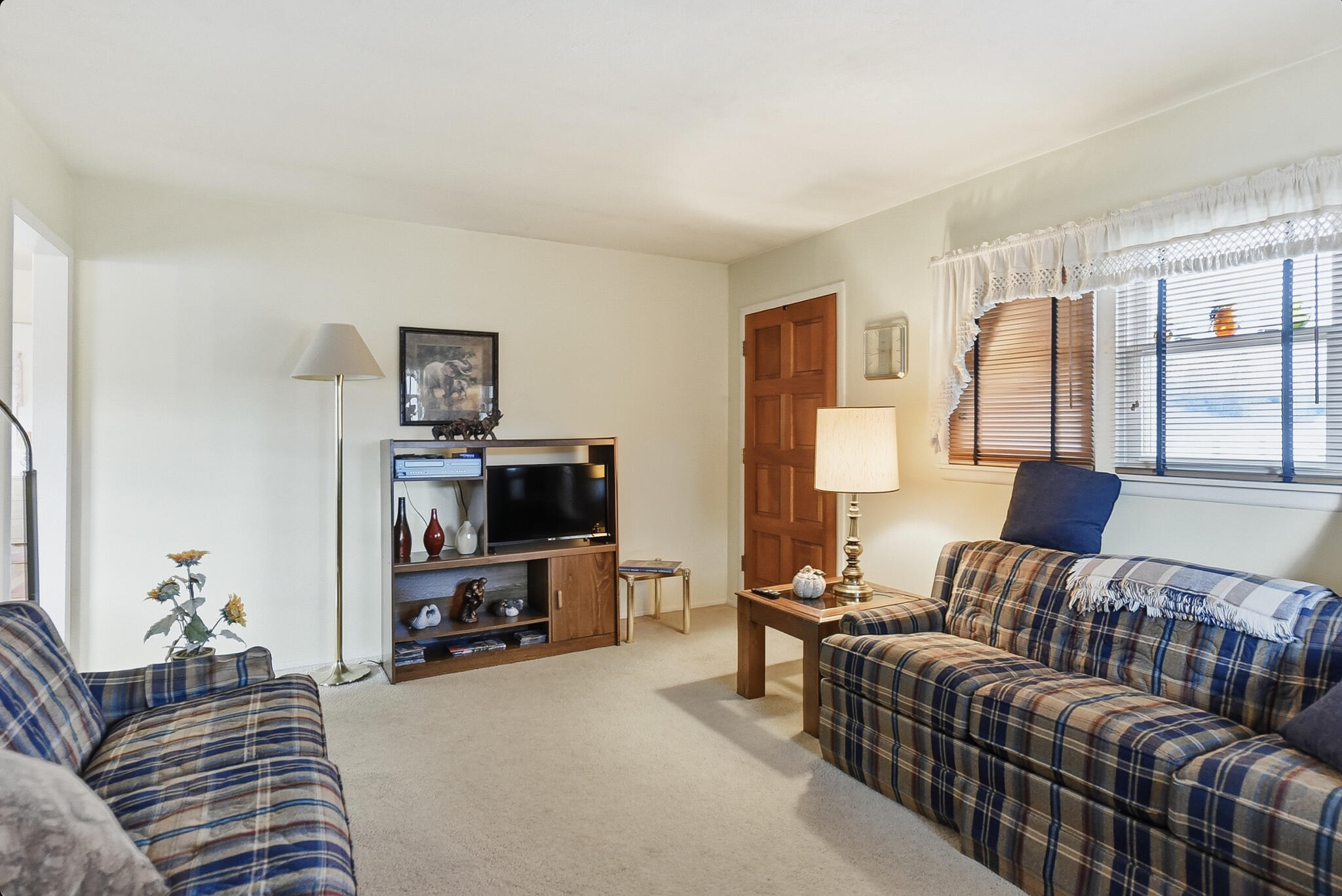 Council Bluffs, Iowa 51501, United States, 4 Bedrooms Bedrooms, ,2 BathroomsBathrooms,Residential,Active,249407