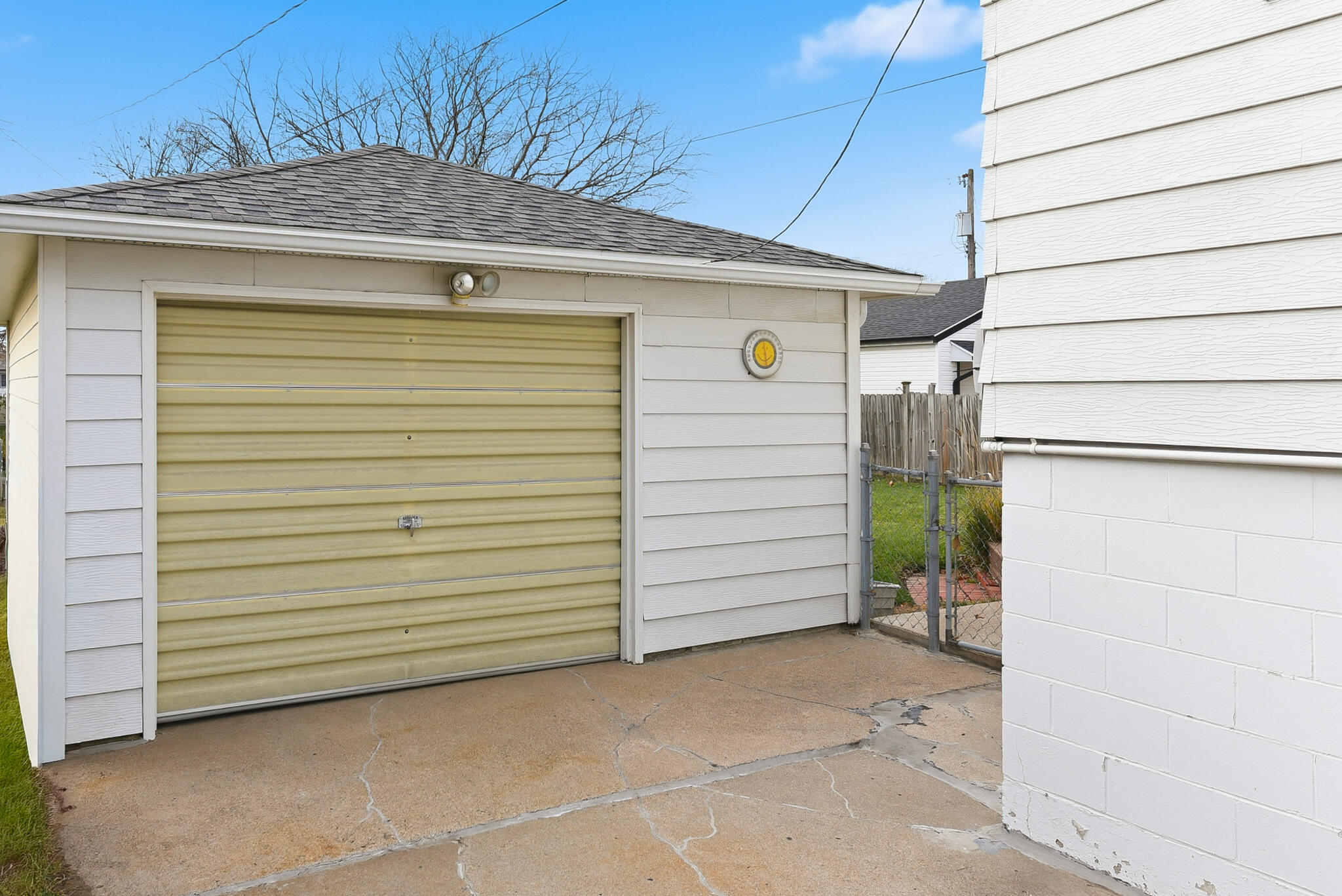 Council Bluffs, Iowa 51501, United States, 4 Bedrooms Bedrooms, ,2 BathroomsBathrooms,Residential,Active,249407