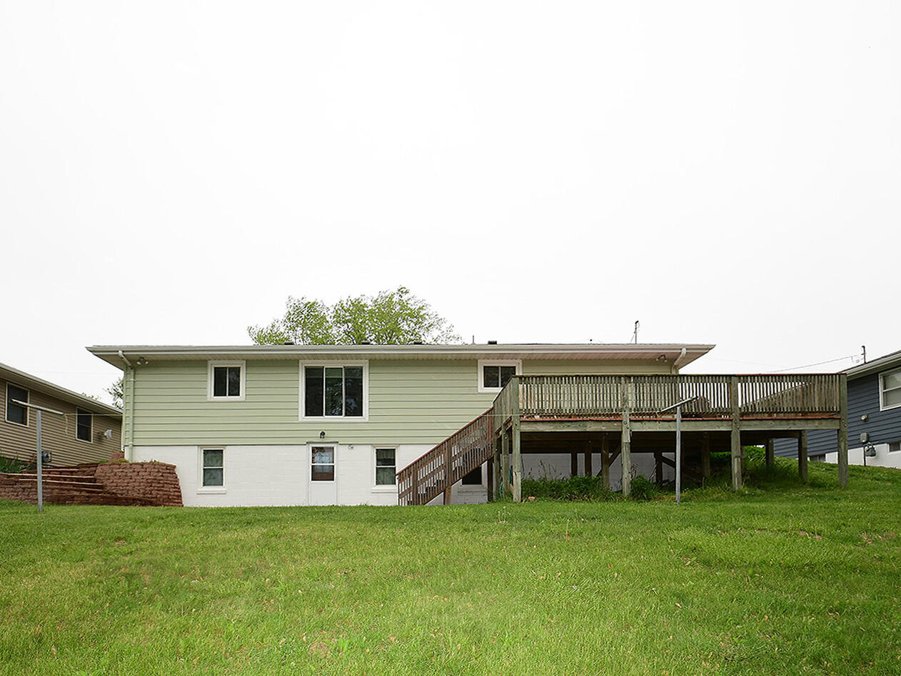 Minden, Iowa 51553, United States, 3 Bedrooms Bedrooms, ,2 BathroomsBathrooms,Residential,Pending,131946