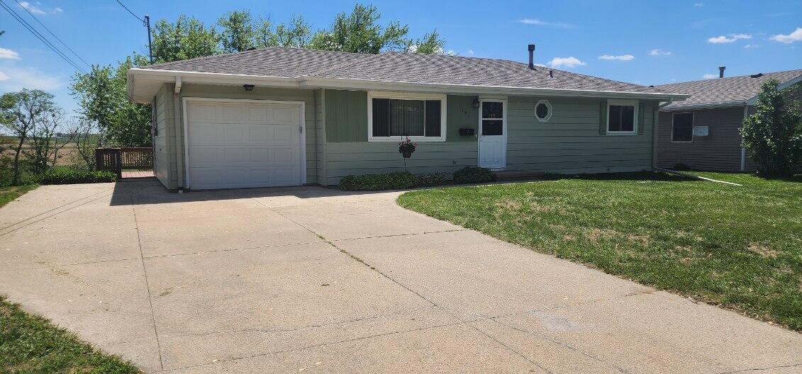 Minden, Iowa 51553, United States, 3 Bedrooms Bedrooms, ,2 BathroomsBathrooms,Residential,Pending,131946