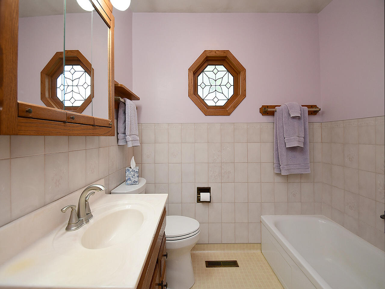 Minden, Iowa 51553, United States, 3 Bedrooms Bedrooms, ,2 BathroomsBathrooms,Residential,Pending,131946